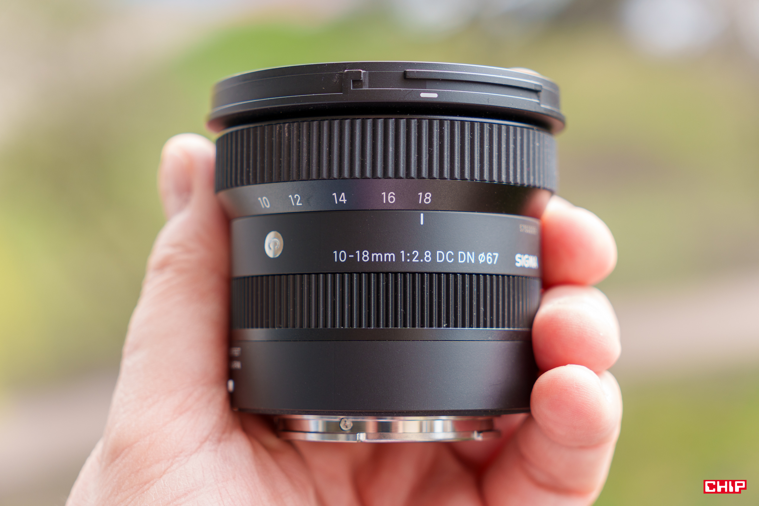 Sigma 10-18 mm f/2.8 DC DN