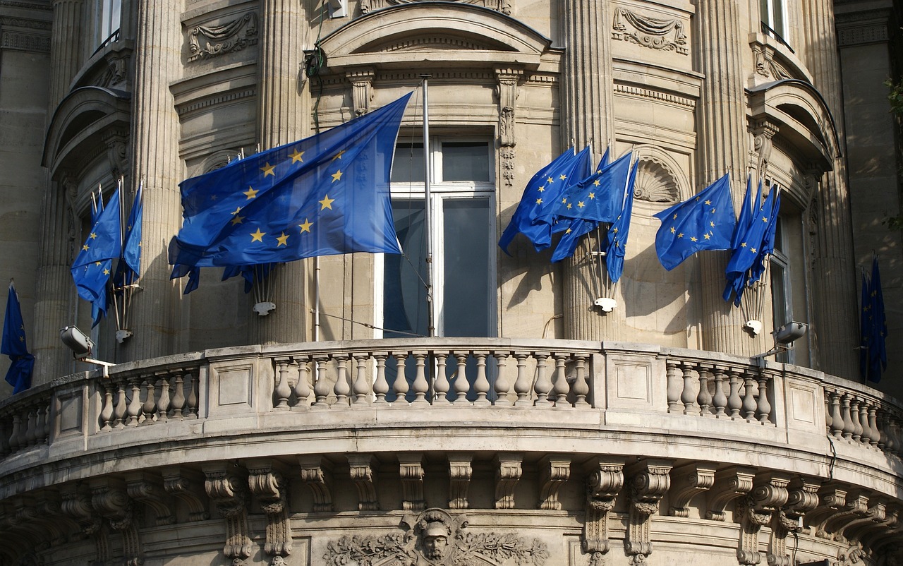 UE odpowiada Google i Cloudflare. DNS4EU to europejska alternatywa z ochroną prywatności