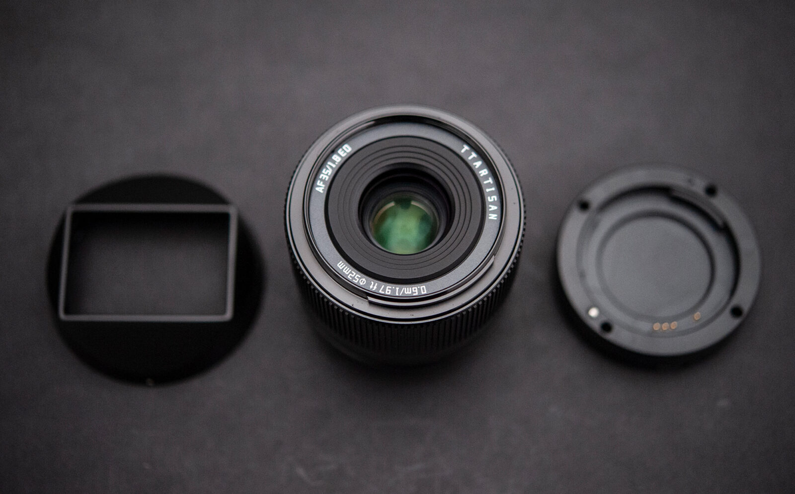 TTArtisan AF 35 mm f/1.8