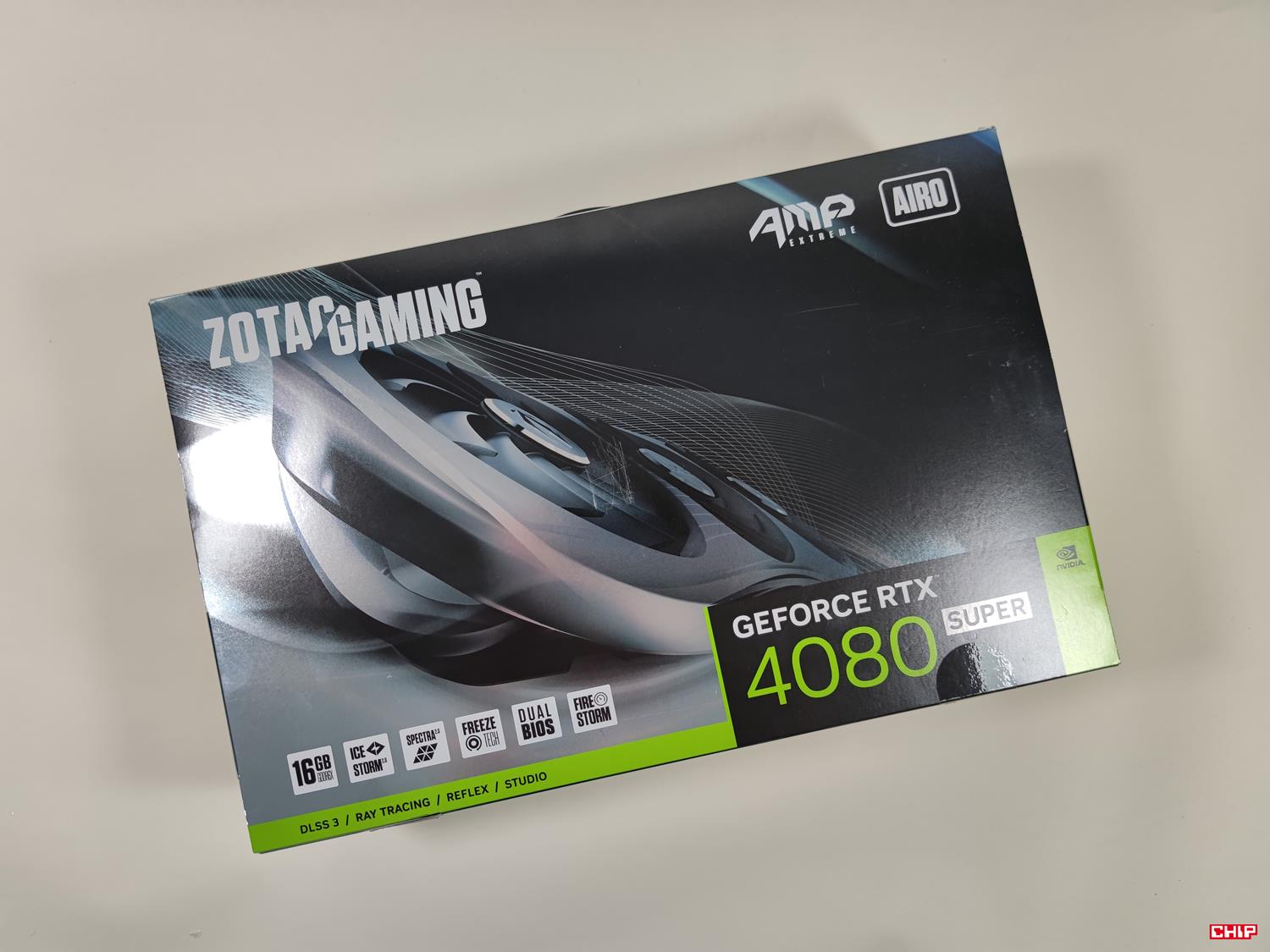 test ZOTAC GeForce RTX 4080 SUPER AMP Extreme AIRO, recenzja ZOTAC GeForce RTX 4080 SUPER AMP Extreme AIRO, opinia ZOTAC GeForce RTX 4080 SUPER AMP Extreme AIRO