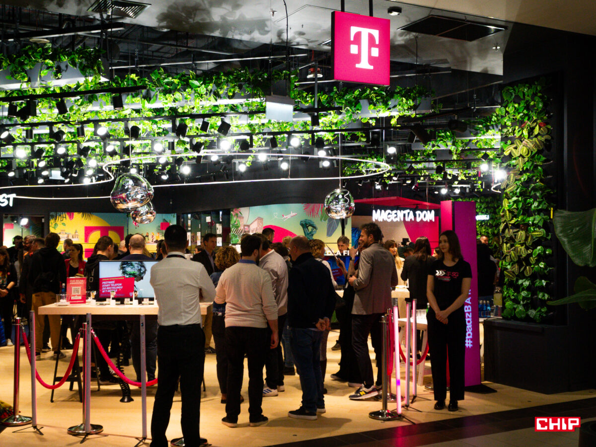 To nie jest zwykły salon. T-Mobile otwiera Magenta Experience Center w Warszawie