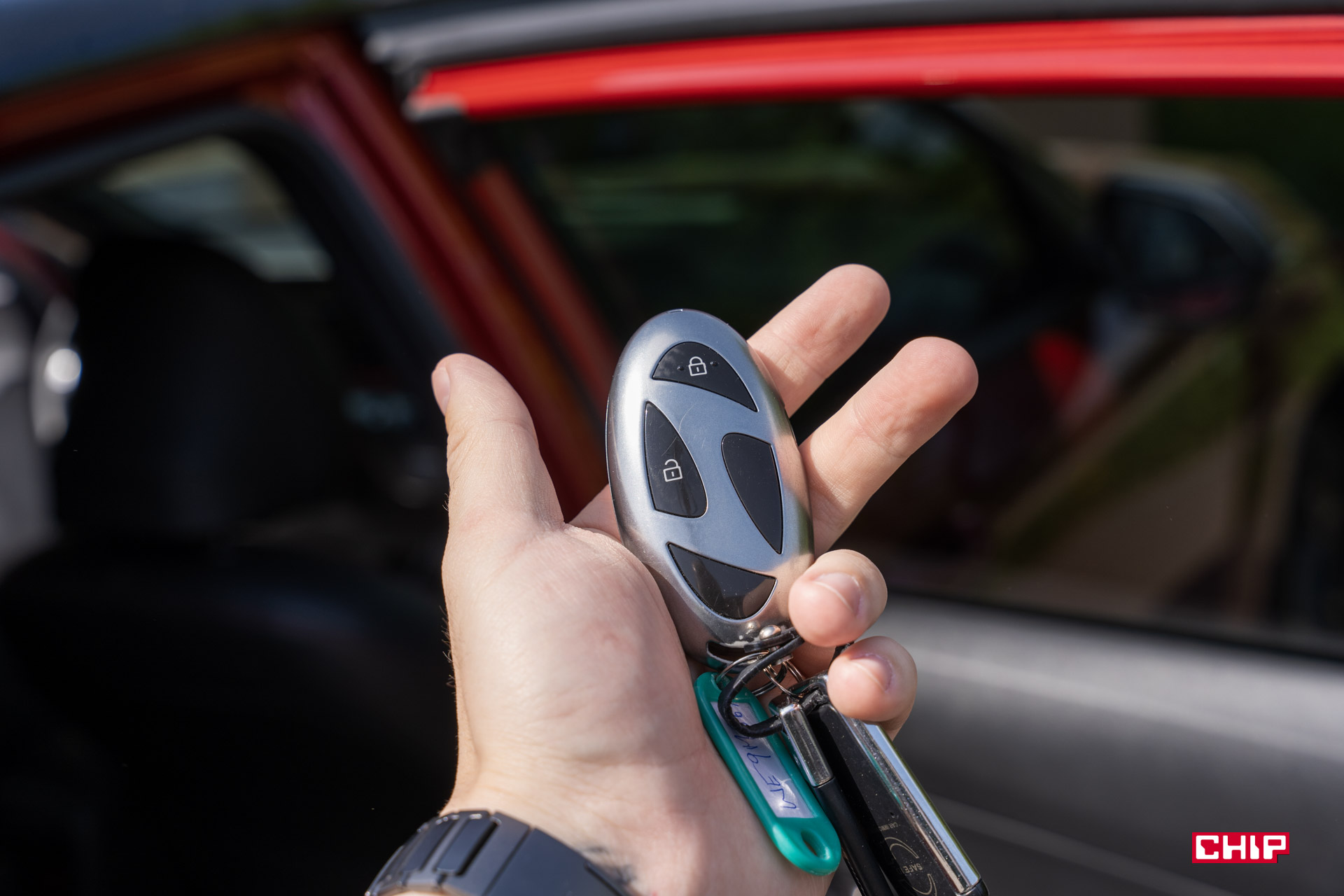 Sąsiad podjechał i zatankował samochód pompą ciepła, a zazdrośnicy tylko patrzyli