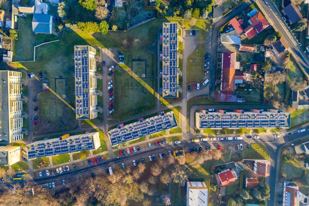 Polska marnuje gigantyczne ilości energii. Ekspert mówi wprost, co trzeba zrobić