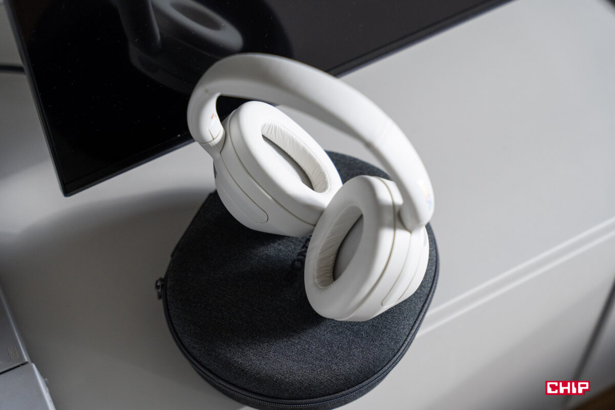 Test Sony Ult Wear – słuchawki z silnikiem wibracyjnym? Nie, to bas