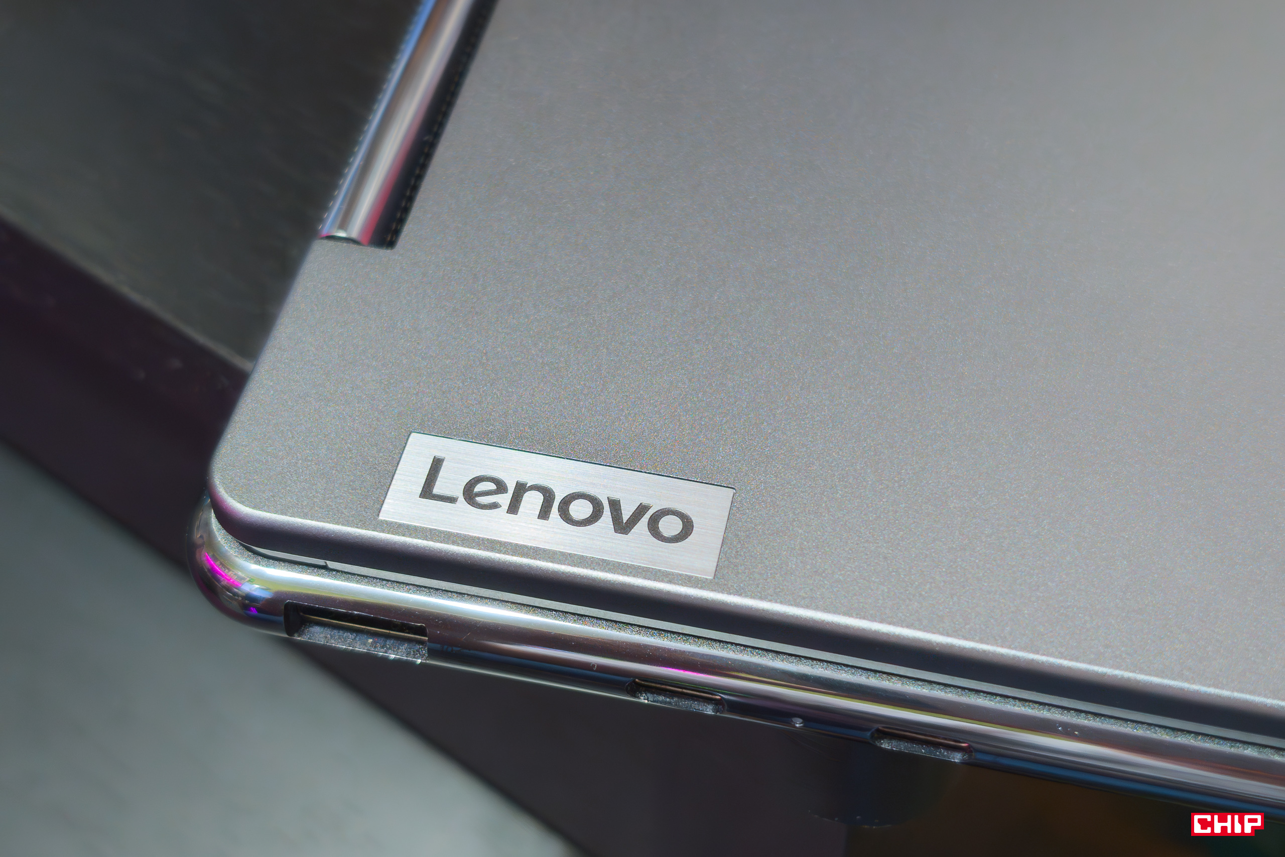 Lenovo Yoga 9i 2-in-1 Gen 9 14