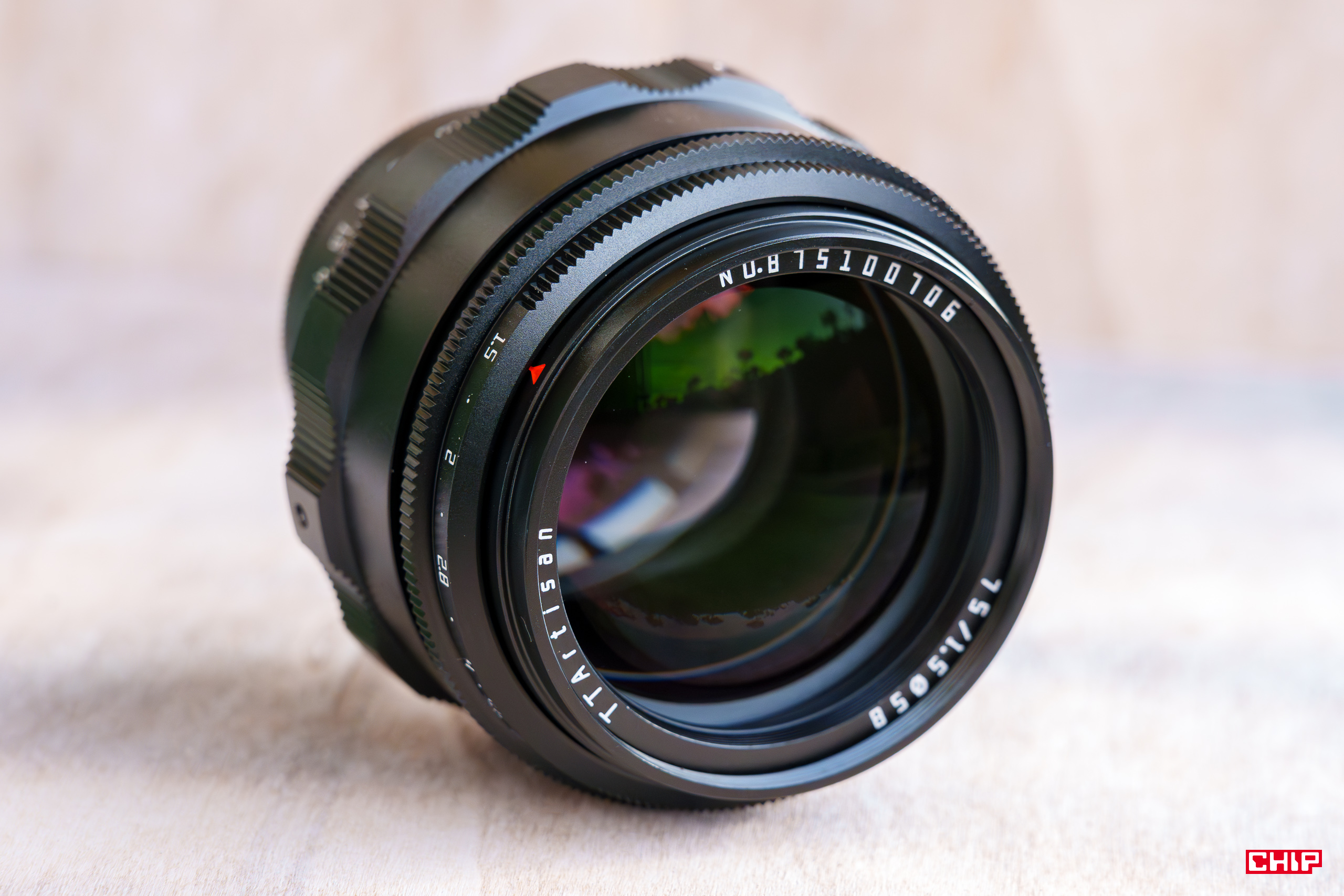 TTArtisan 75 mm f/1.5 Biotar Replica