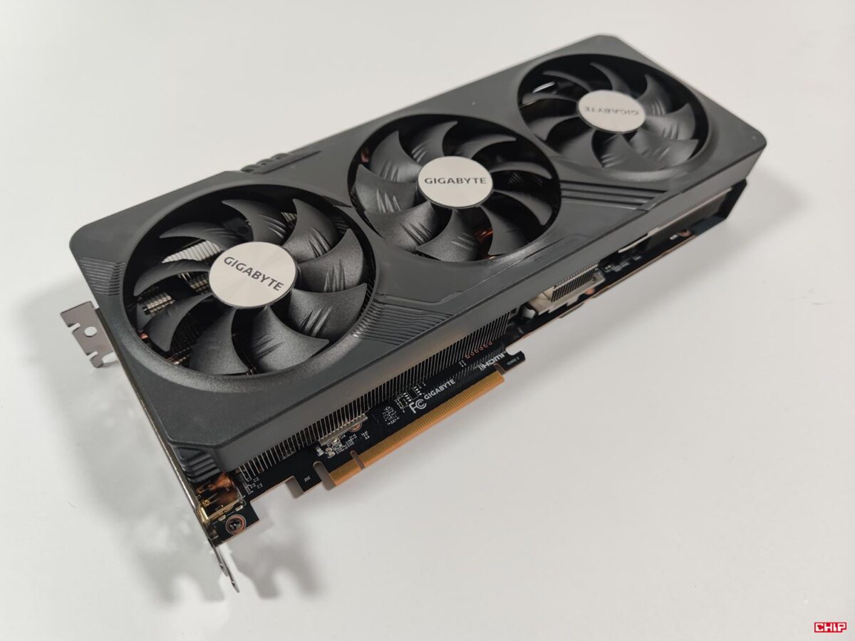 AMD przygotowuje odpowiedź na problemy konkurencji w nowej karcie graficznej