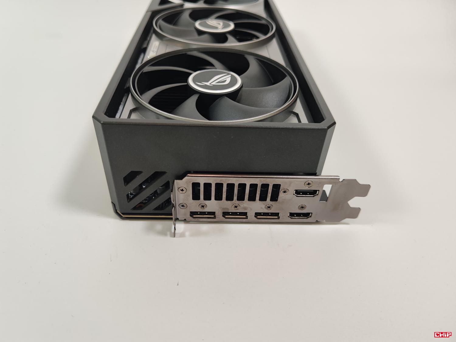 test Asus GeForce RTX 5080 ROG Astral OC, recenzja Asus GeForce RTX 5080 ROG Astral OC, opinia Asus GeForce RTX 5080 ROG Astral OC