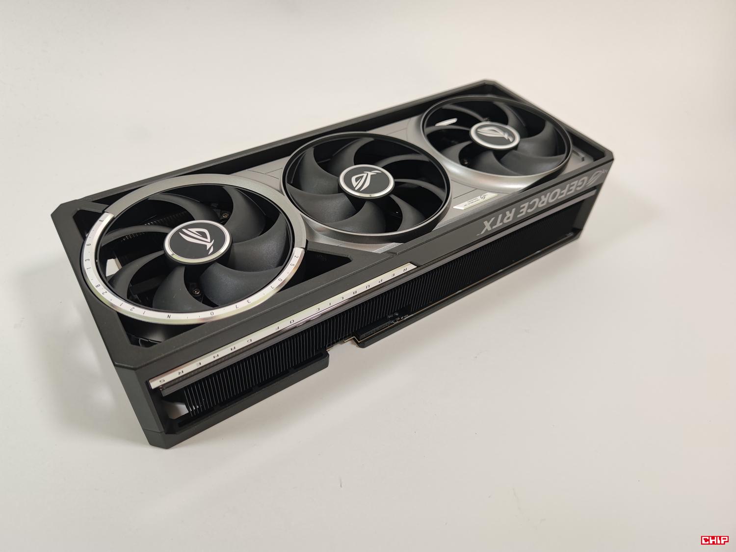 test Asus GeForce RTX 5080 ROG Astral OC, recenzja Asus GeForce RTX 5080 ROG Astral OC, opinia Asus GeForce RTX 5080 ROG Astral OC