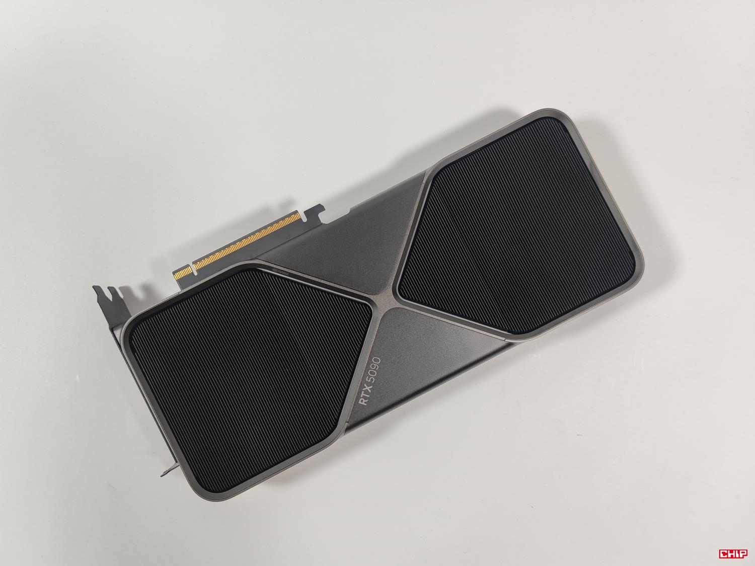 test Nvidia GeForce RTX 5090 Founders Edition, recenzja Nvidia GeForce RTX 5090 Founders Edition, opinia Nvidia GeForce RTX 5090 Founders Edition