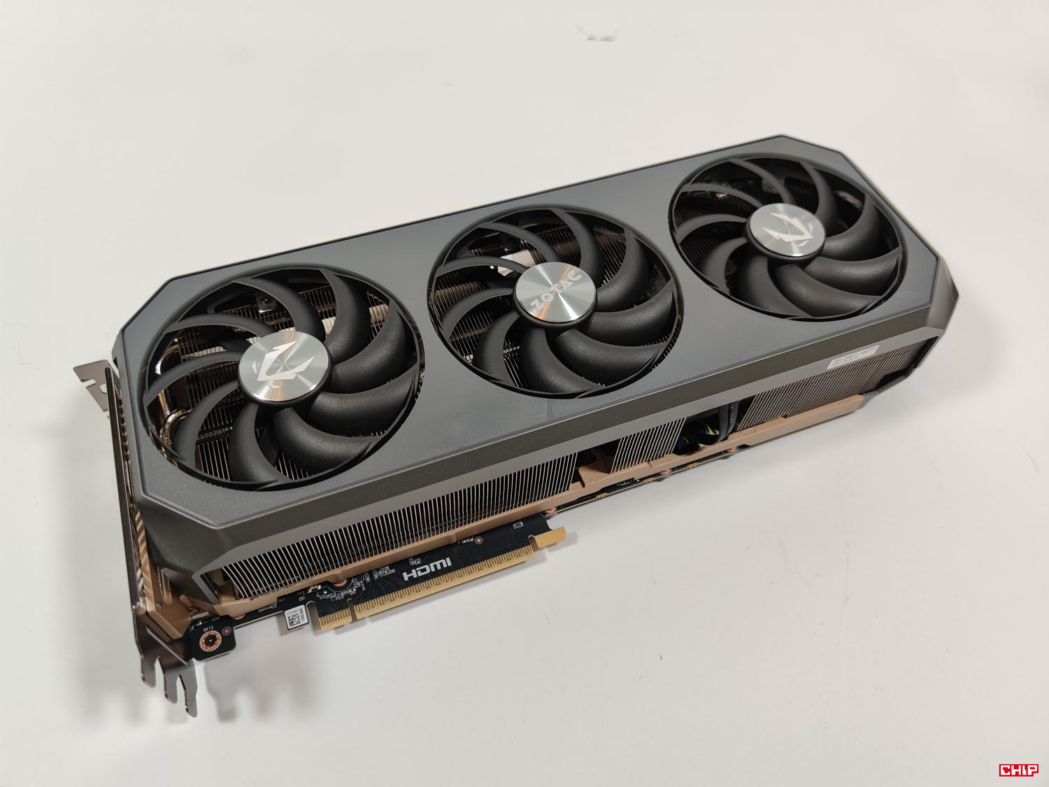 test ZOTAC GeForce RTX 5080 AMP Extreme Infinity, recenzja ZOTAC GeForce RTX 5080 AMP Extreme Infinity, opinia ZOTAC GeForce RTX 5080 AMP Extreme Infinity