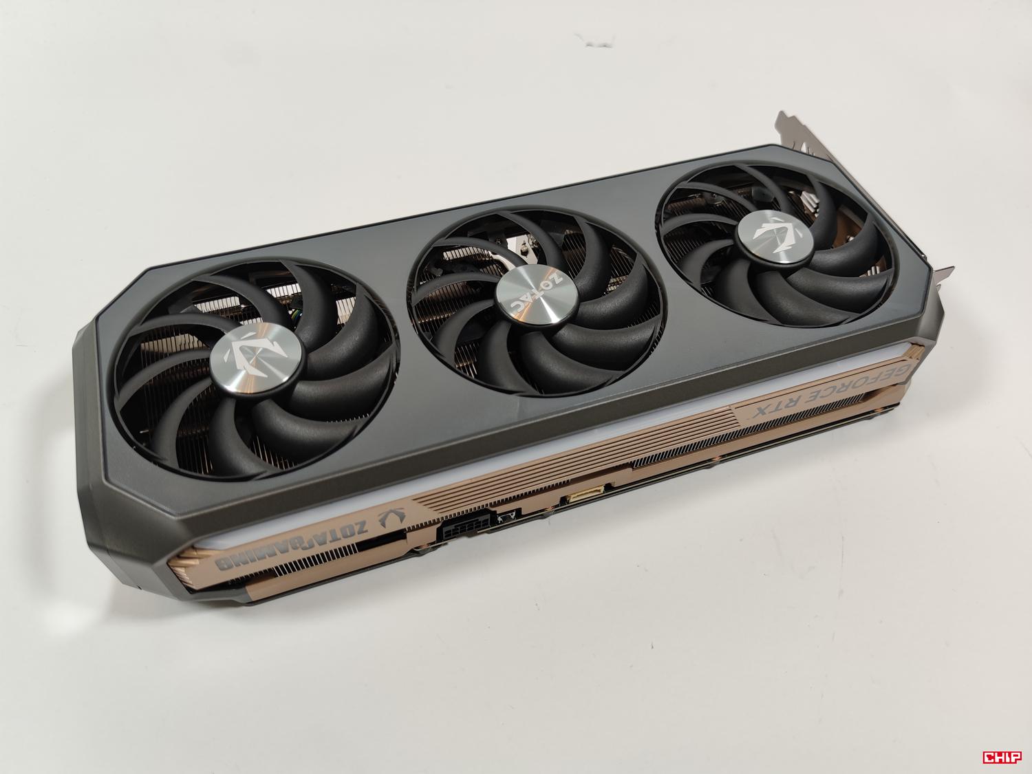 test ZOTAC GeForce RTX 5080 AMP Extreme Infinity, recenzja ZOTAC GeForce RTX 5080 AMP Extreme Infinity, opinia ZOTAC GeForce RTX 5080 AMP Extreme Infinity