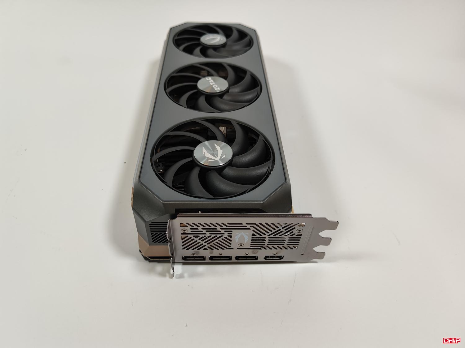 test ZOTAC GeForce RTX 5080 AMP Extreme Infinity, recenzja ZOTAC GeForce RTX 5080 AMP Extreme Infinity, opinia ZOTAC GeForce RTX 5080 AMP Extreme Infinity