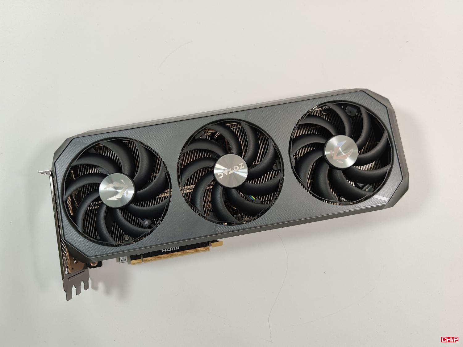 test ZOTAC GeForce RTX 5070 Ti AMP Extreme Infinity, recenzja ZOTAC GeForce RTX 5070 Ti AMP Extreme Infinity, opinia ZOTAC GeForce RTX 5070 Ti AMP Extreme Infinity