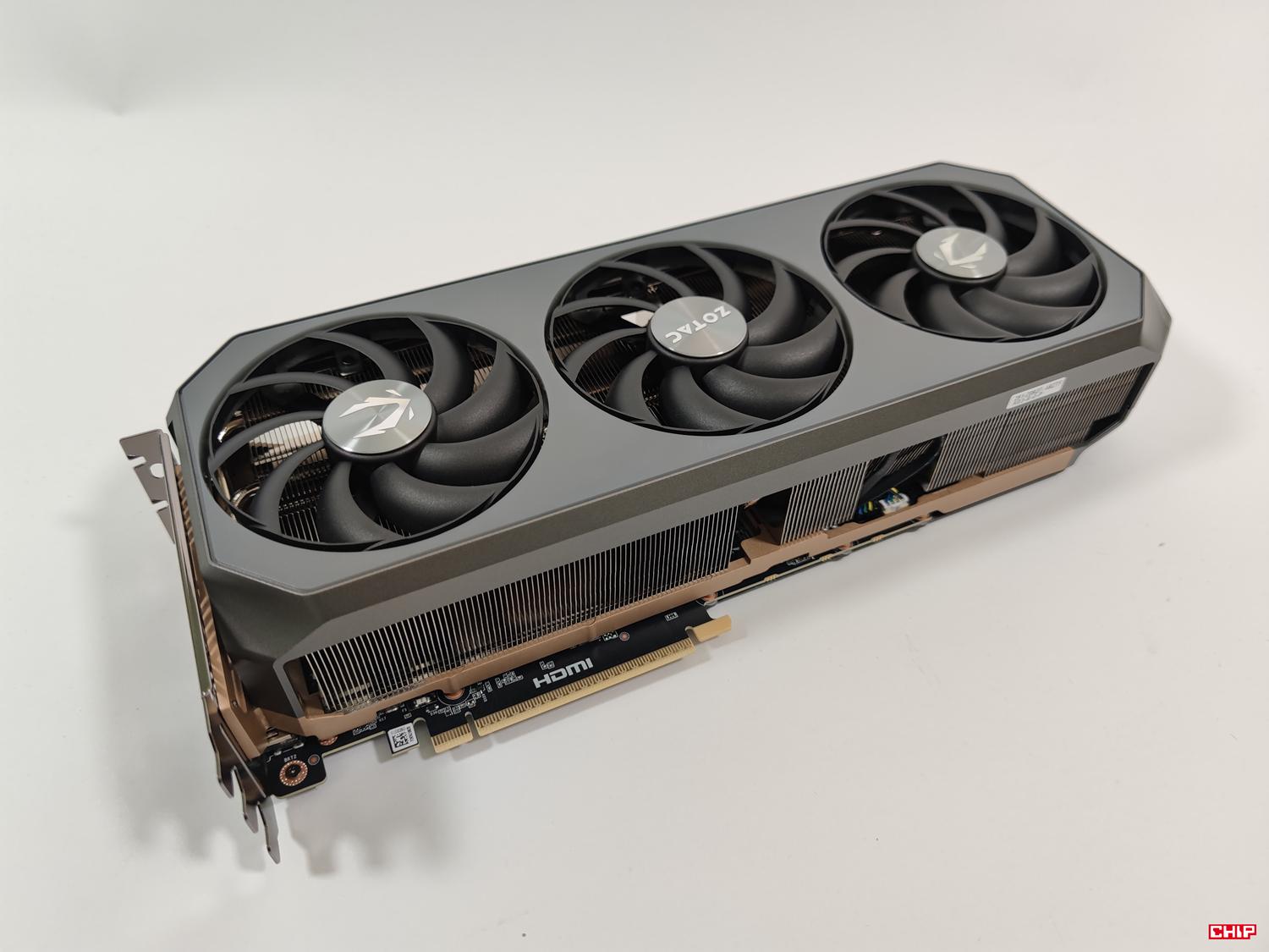 test ZOTAC GeForce RTX 5070 Ti AMP Extreme Infinity, recenzja ZOTAC GeForce RTX 5070 Ti AMP Extreme Infinity, opinia ZOTAC GeForce RTX 5070 Ti AMP Extreme Infinity