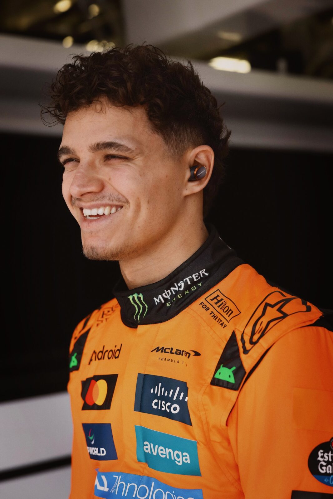 Bowers & Wilkins Pi8 McLaren Edition