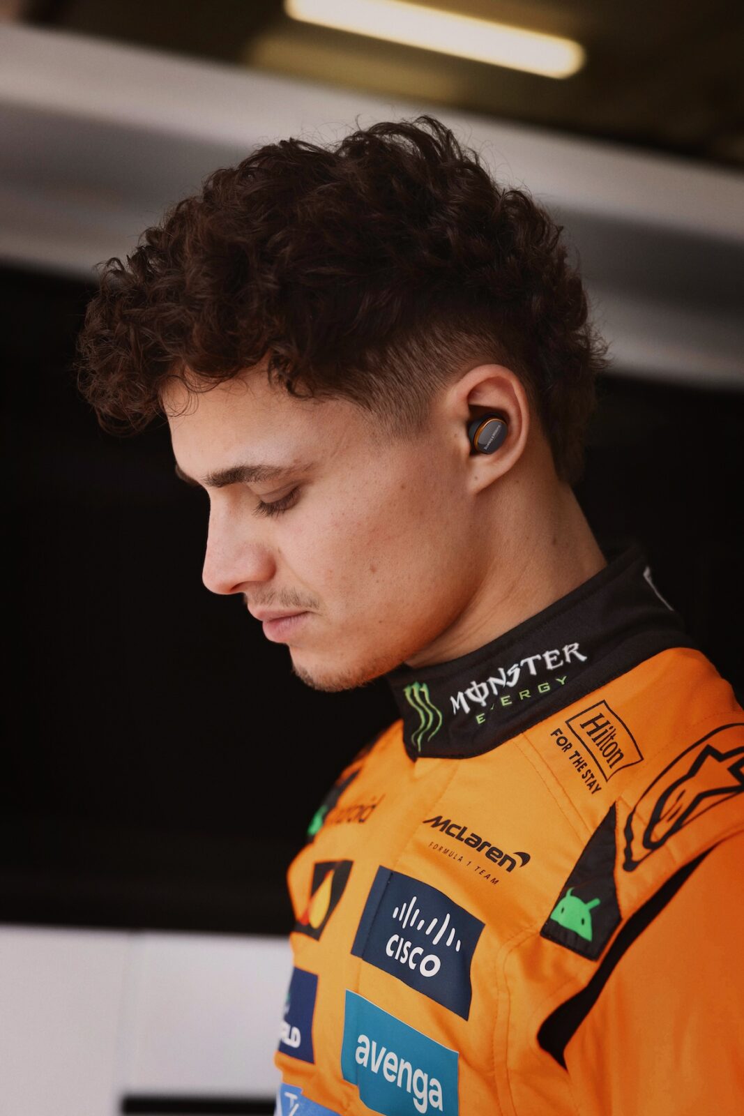 Bowers & Wilkins Pi8 McLaren Edition