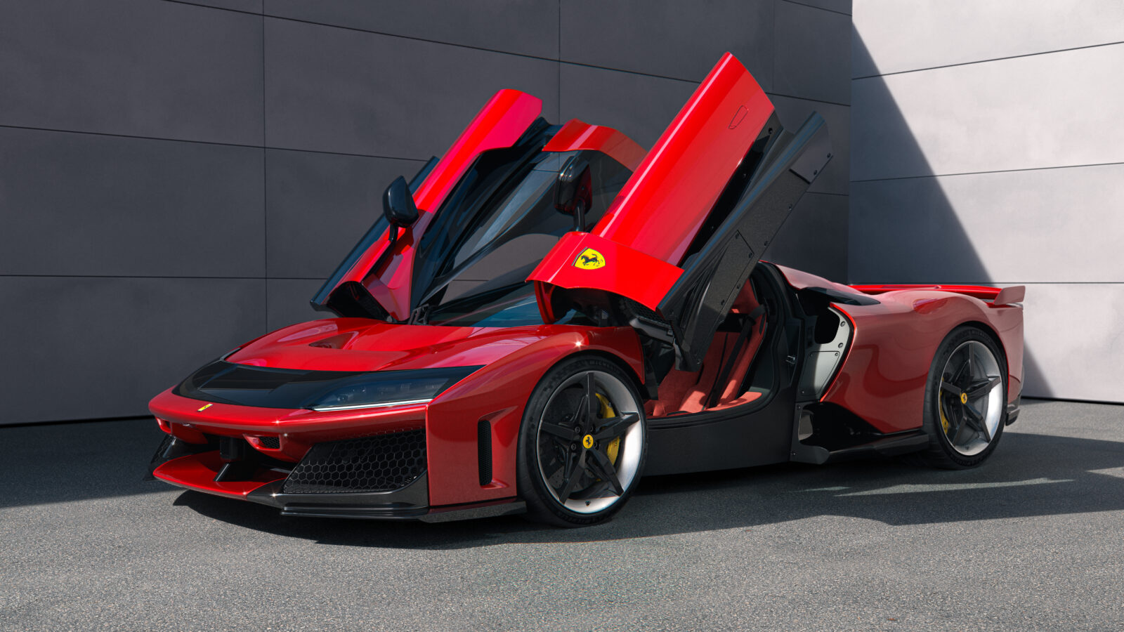 Ferrari z ważną deklaracją. Na to czekało wielu kierowców – i sam Lewis Hamilton!