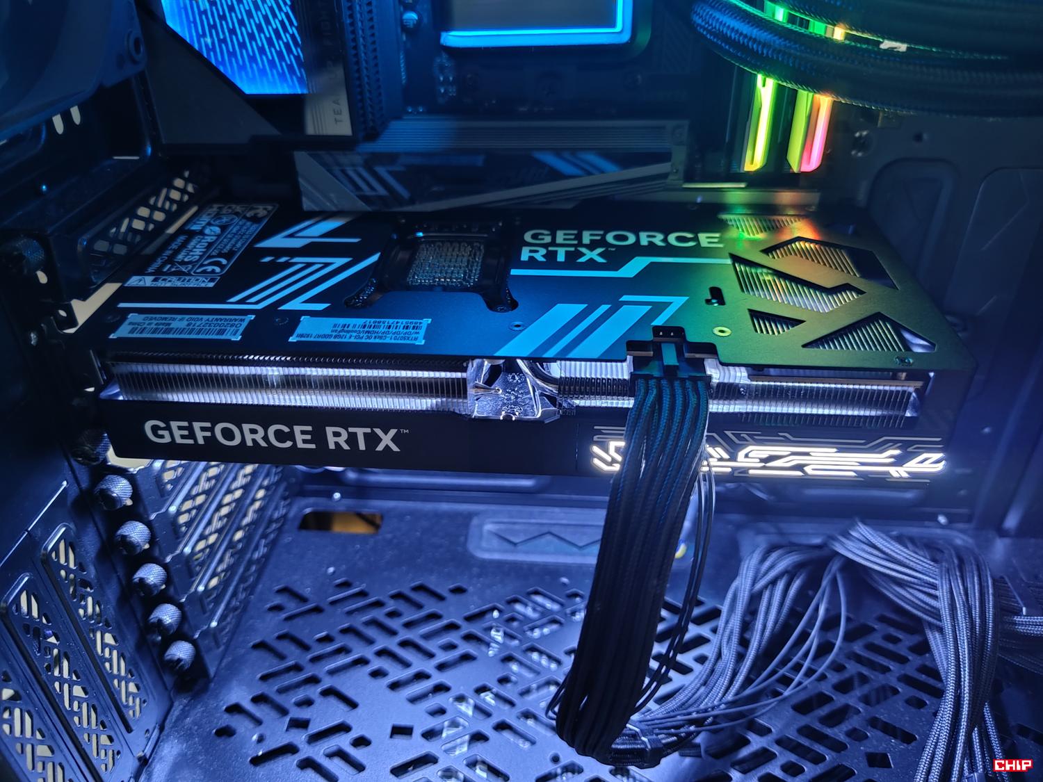 test KFA2 GeForce RTX 5070 1-Click OC, recenzja KFA2 GeForce RTX 5070 1-Click OC, opinia KFA2 GeForce RTX 5070 1-Click OC