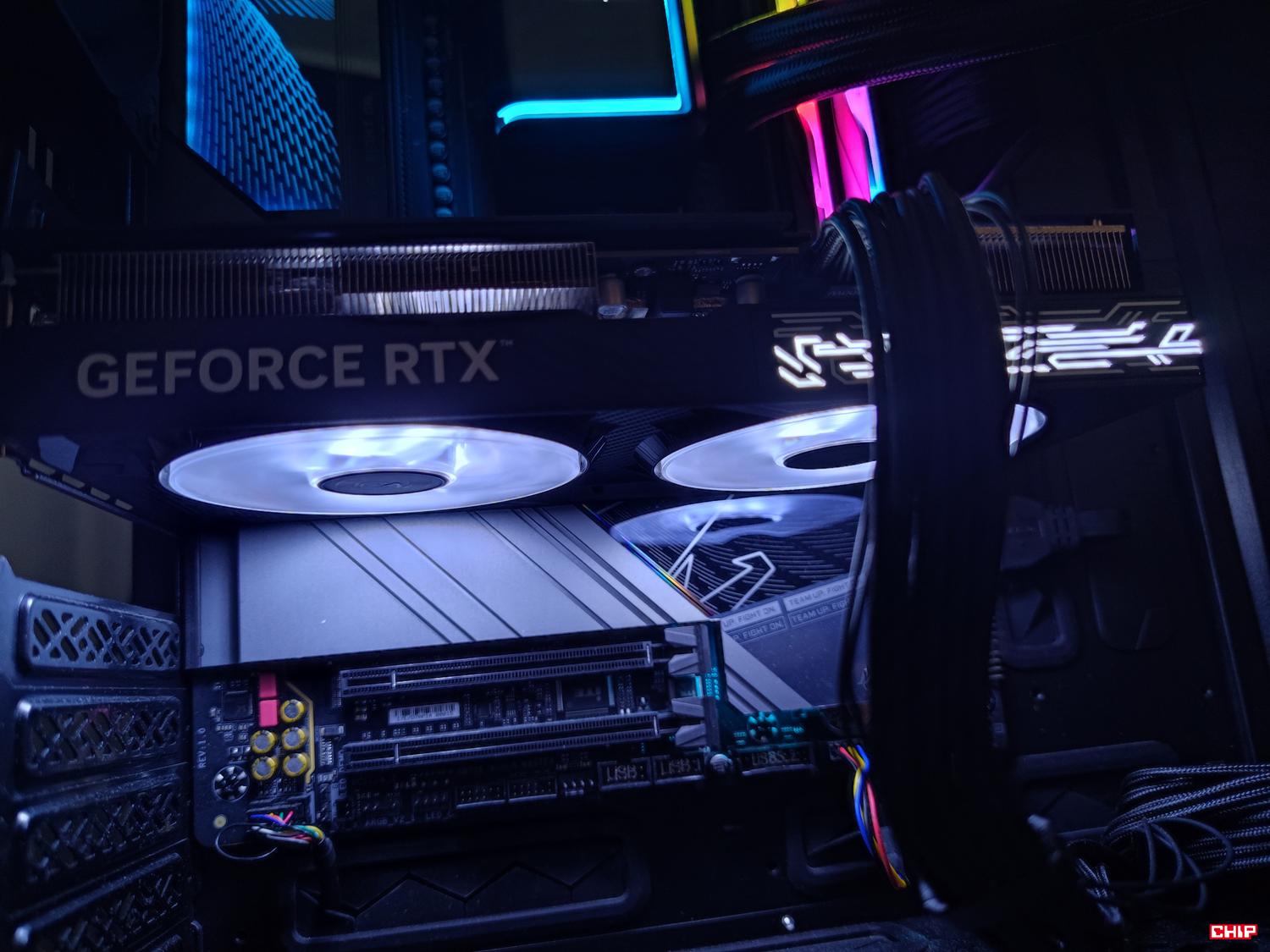 test KFA2 GeForce RTX 5070 1-Click OC, recenzja KFA2 GeForce RTX 5070 1-Click OC, opinia KFA2 GeForce RTX 5070 1-Click OC