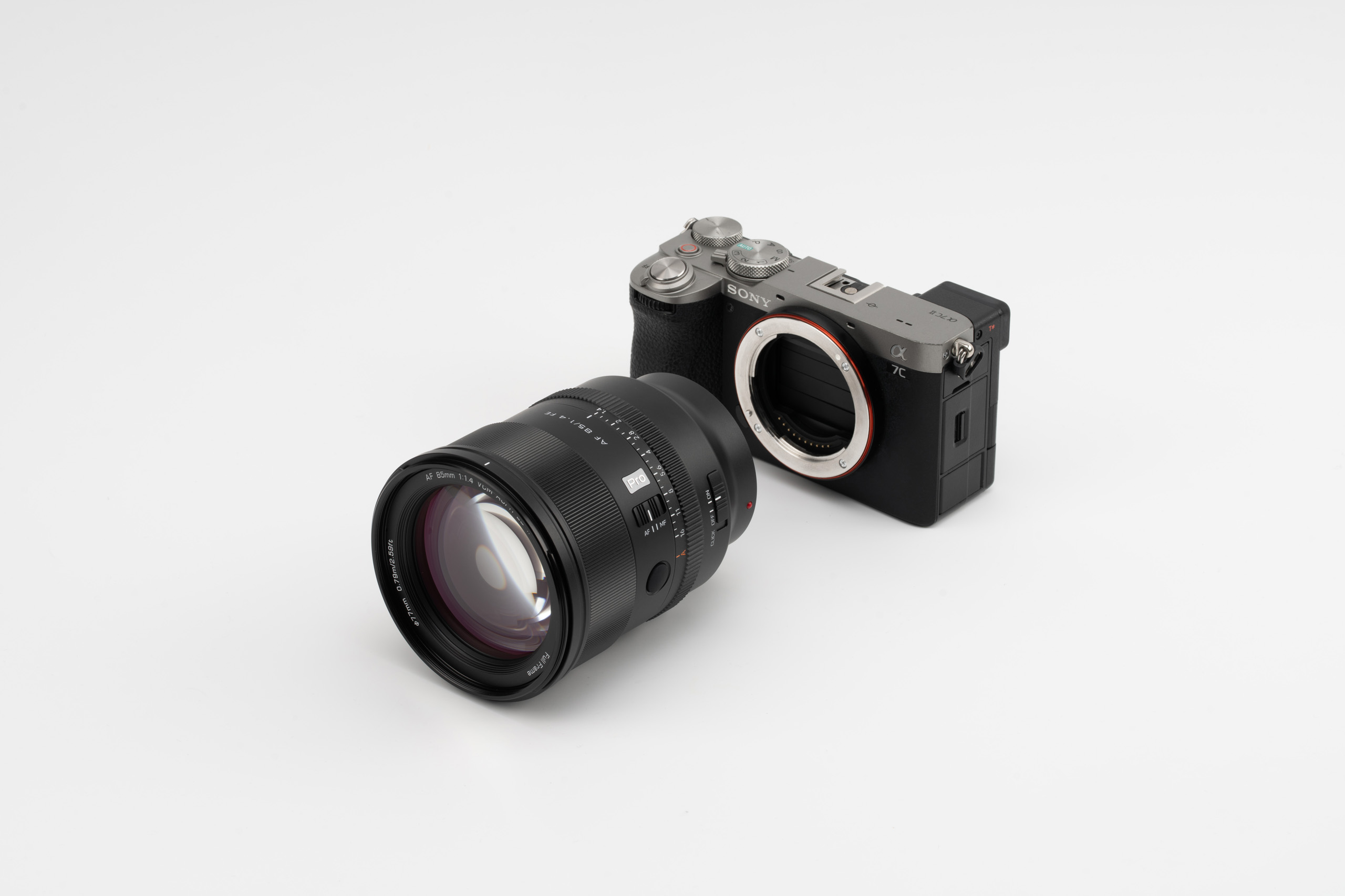 Viltrox 85 mm f/1.4 Pro