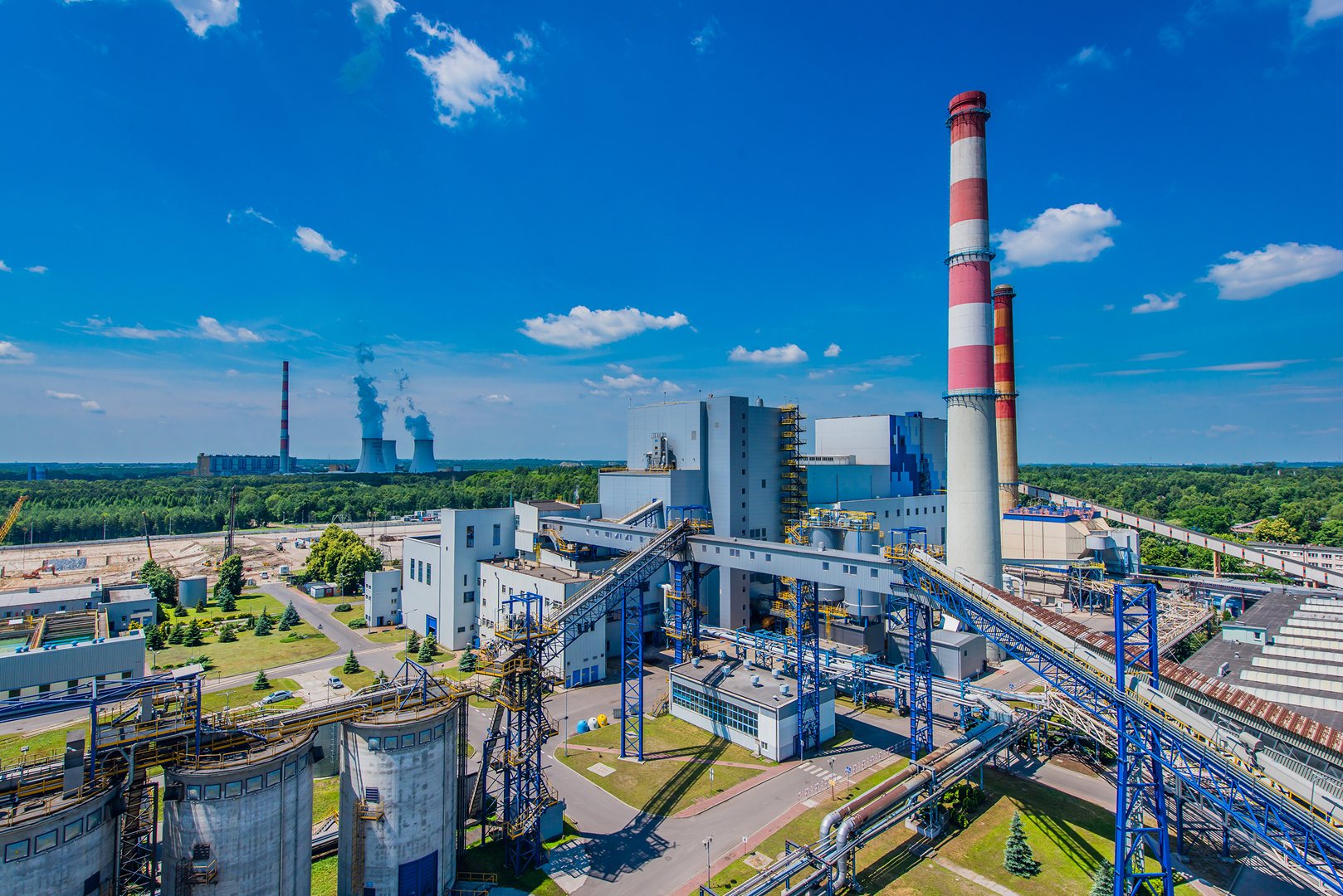 Rewolucja Energetyczna w Jaworznie! Tauron Buduje Elektrolizer Wodorowy - Co To Znaczy Dla Polski?