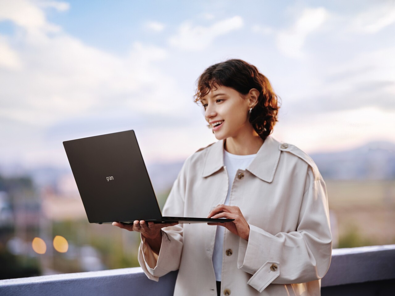 Jeśli szukasz ultralekkich laptopów, to LG ma coś właśnie dla Ciebie!