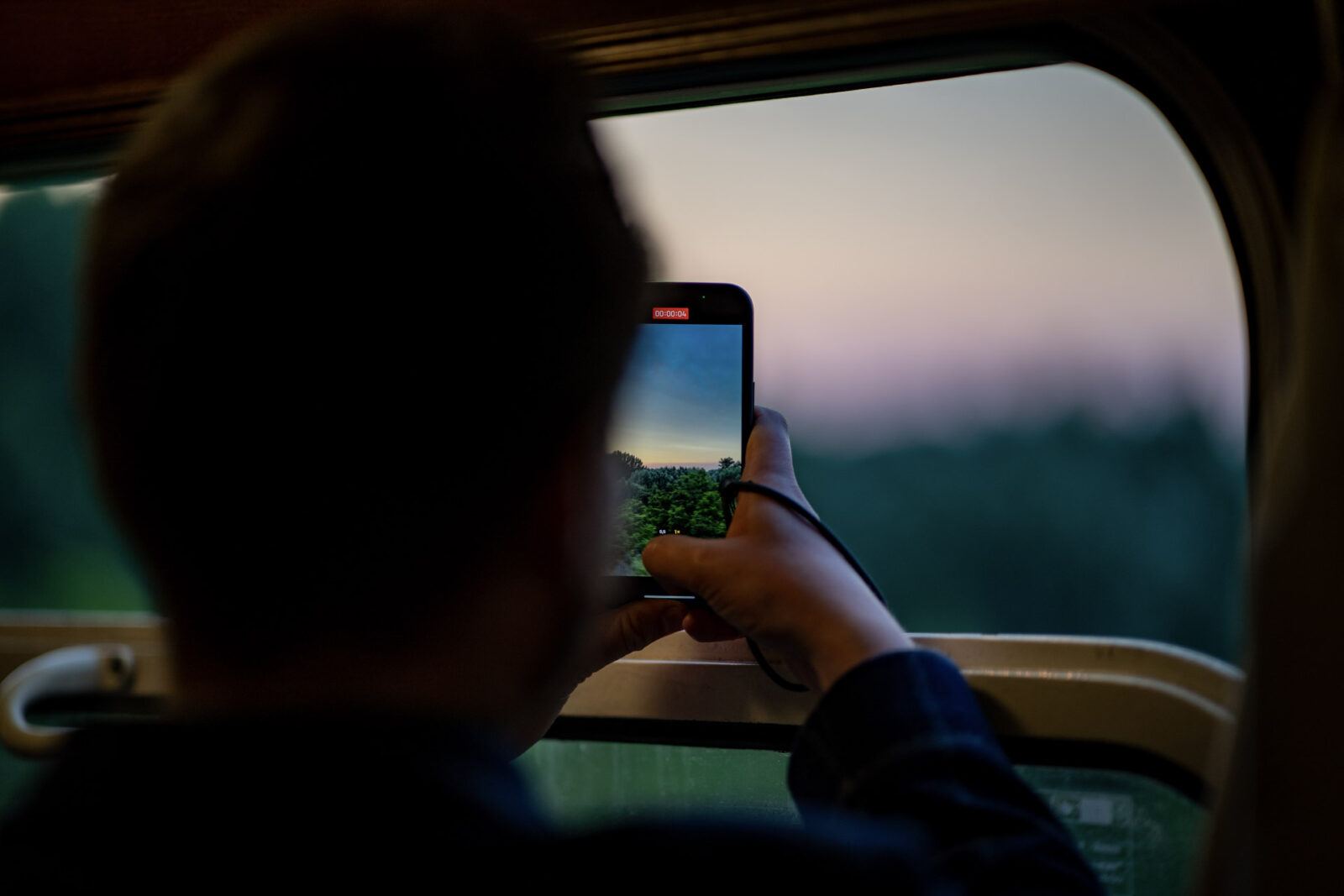 Obrazek posiada pusty atrybut alt - plik: kolei-tory-pociagi-3-1600x1067.jpg