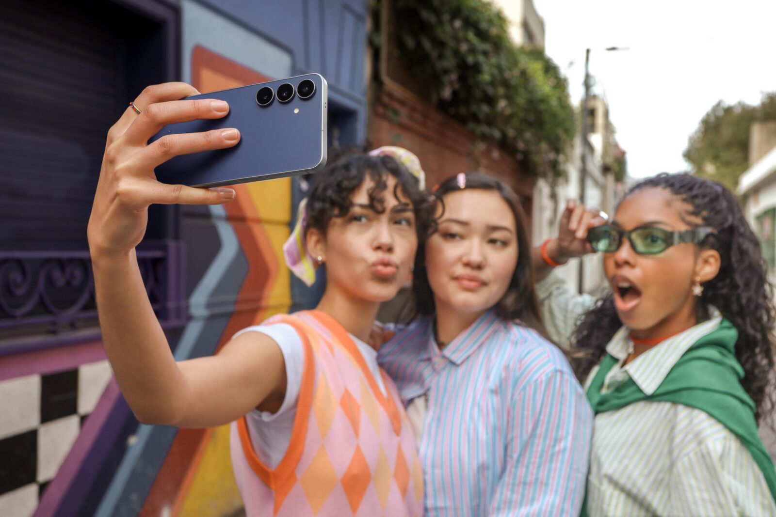 Kup Galaxy S25 FE i zgarnij zegarek za 800 zł. Wyjątkowa promocja w sieci Plus tylko do końca września