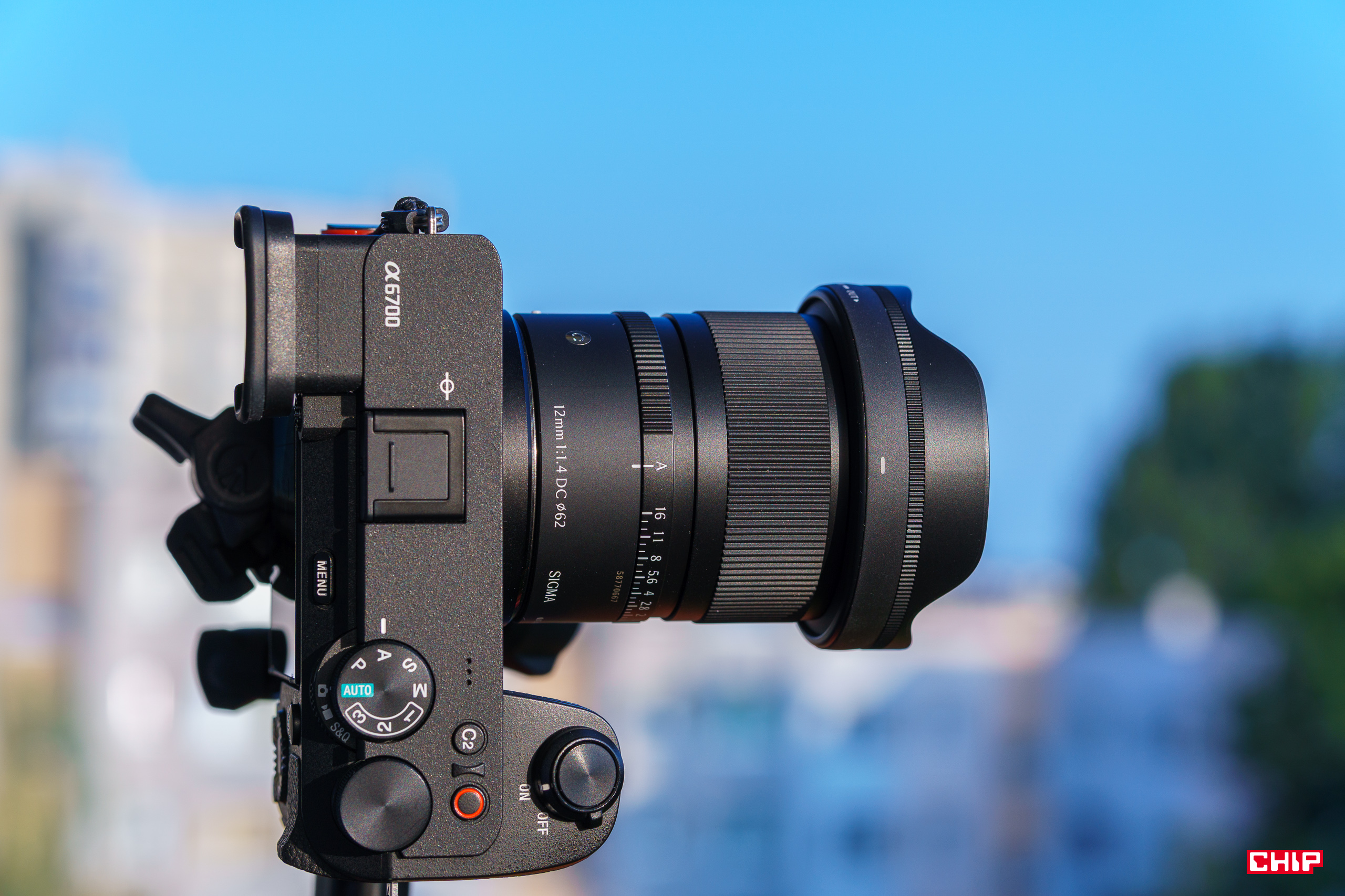 Sigma 12 mm f/1.4 DC