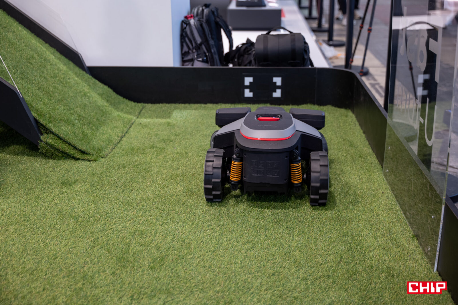 roborock ifa 2025 rockmow z1