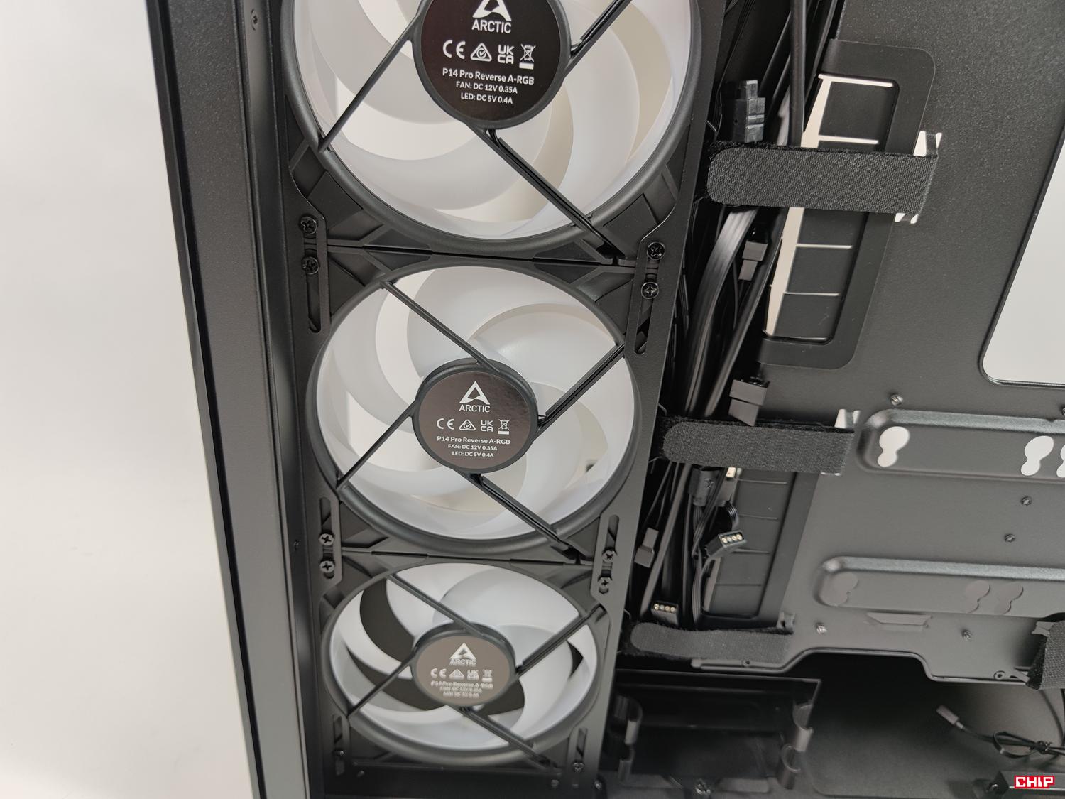 Arctic Xtender Black Tinted Glass test, Arctic Xtender Black Tinted Glass recenzja, Arctic Xtender Black Tinted Glass opinia