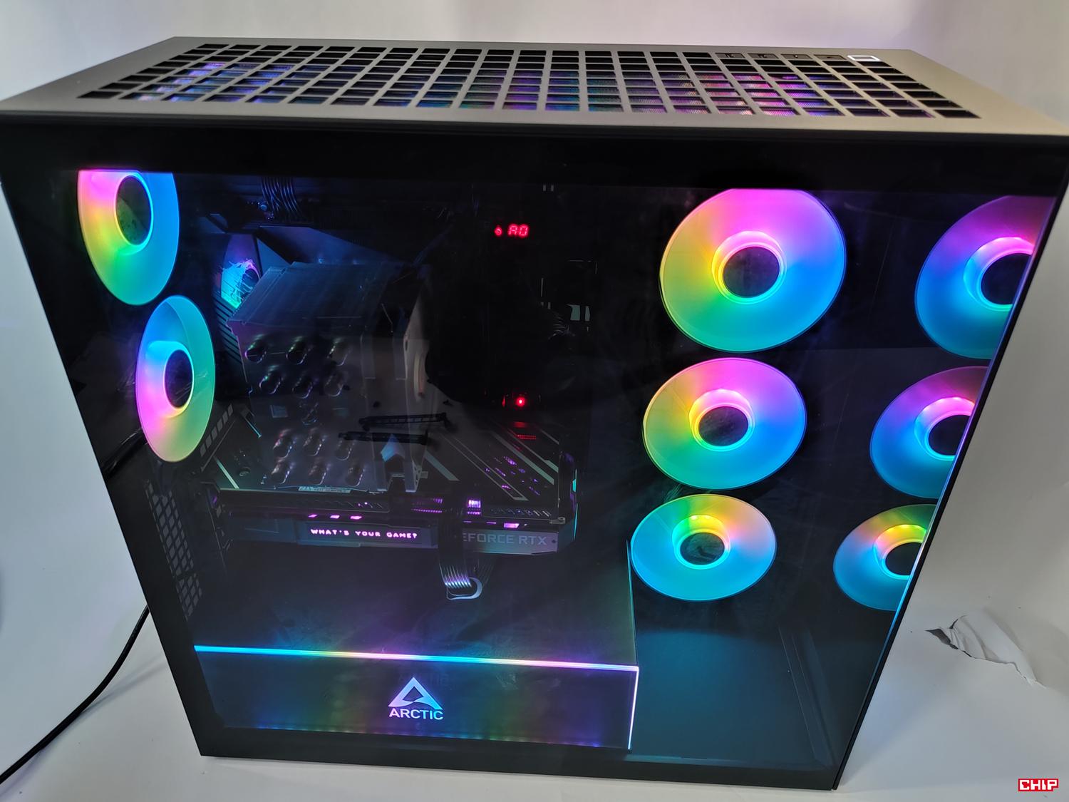 Arctic Xtender Black Tinted Glass test, Arctic Xtender Black Tinted Glass recenzja, Arctic Xtender Black Tinted Glass opinia