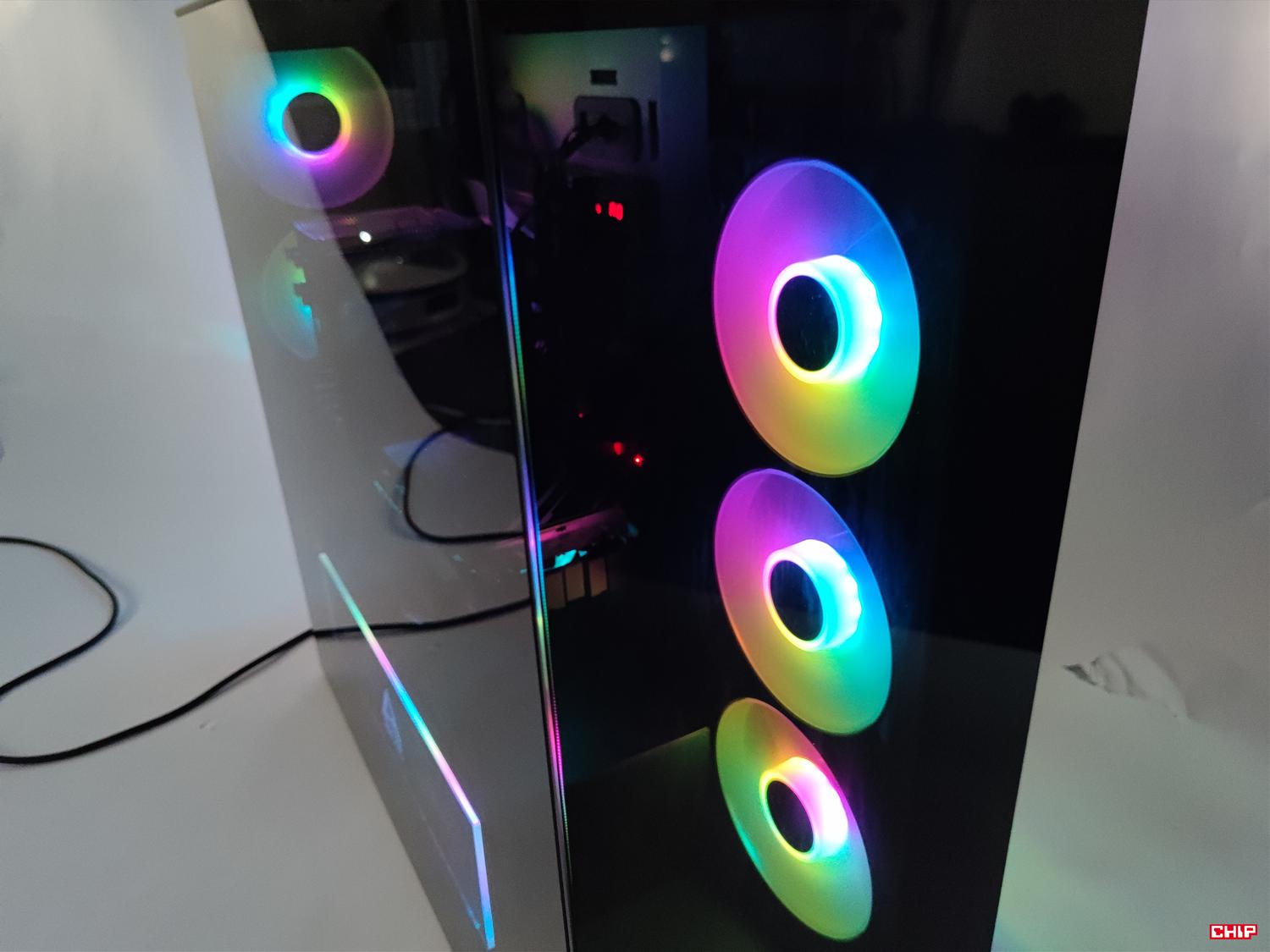 Arctic Xtender Black Tinted Glass test, Arctic Xtender Black Tinted Glass recenzja, Arctic Xtender Black Tinted Glass opinia