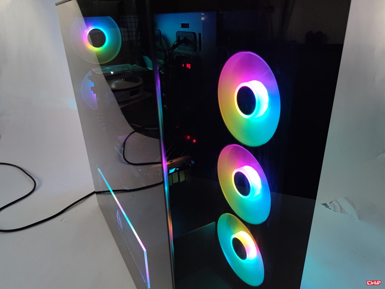 Arctic Xtender Black Tinted Glass test, Arctic Xtender Black Tinted Glass recenzja, Arctic Xtender Black Tinted Glass opinia