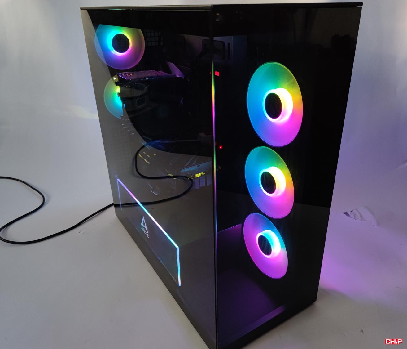 Arctic Xtender Black Tinted Glass test, Arctic Xtender Black Tinted Glass recenzja, Arctic Xtender Black Tinted Glass opinia