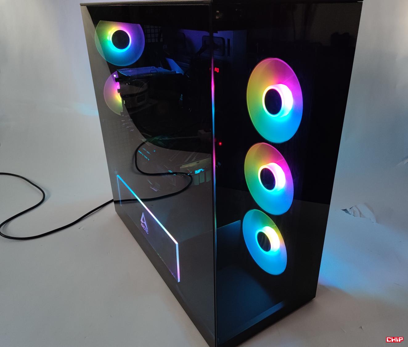 Arctic Xtender Black Tinted Glass test, Arctic Xtender Black Tinted Glass recenzja, Arctic Xtender Black Tinted Glass opinia