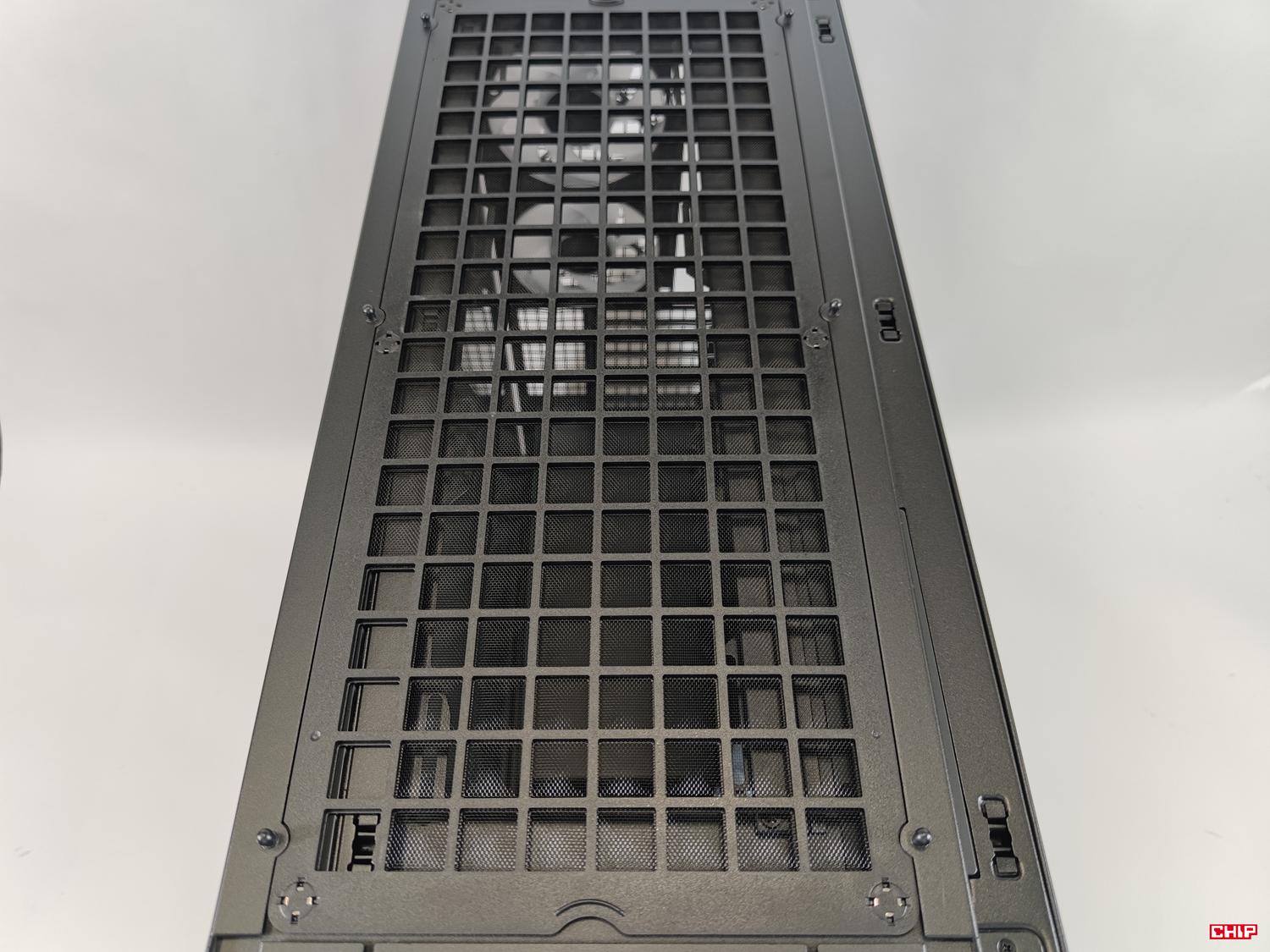 Arctic Xtender Black Tinted Glass test, Arctic Xtender Black Tinted Glass recenzja, Arctic Xtender Black Tinted Glass opinia