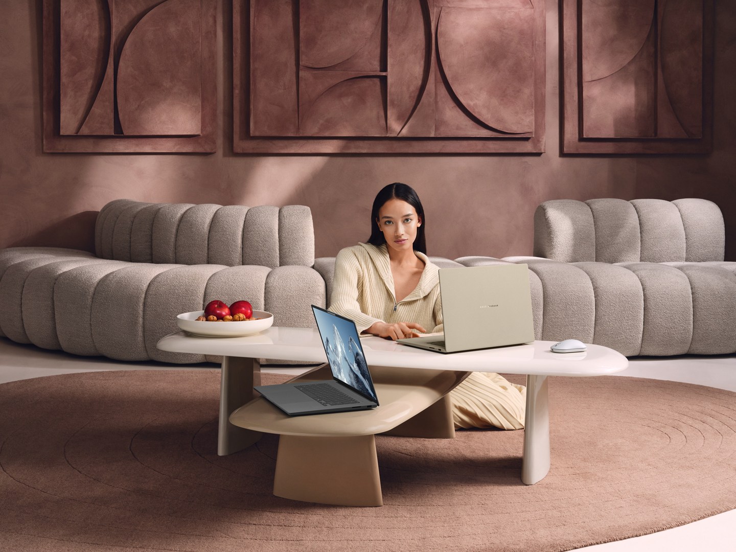 Laptop tak dobry, jak telefon. Niemożliwe? Nowe Zenbooki od ASUS-a udowadniają, iż wręcz przeciwnie