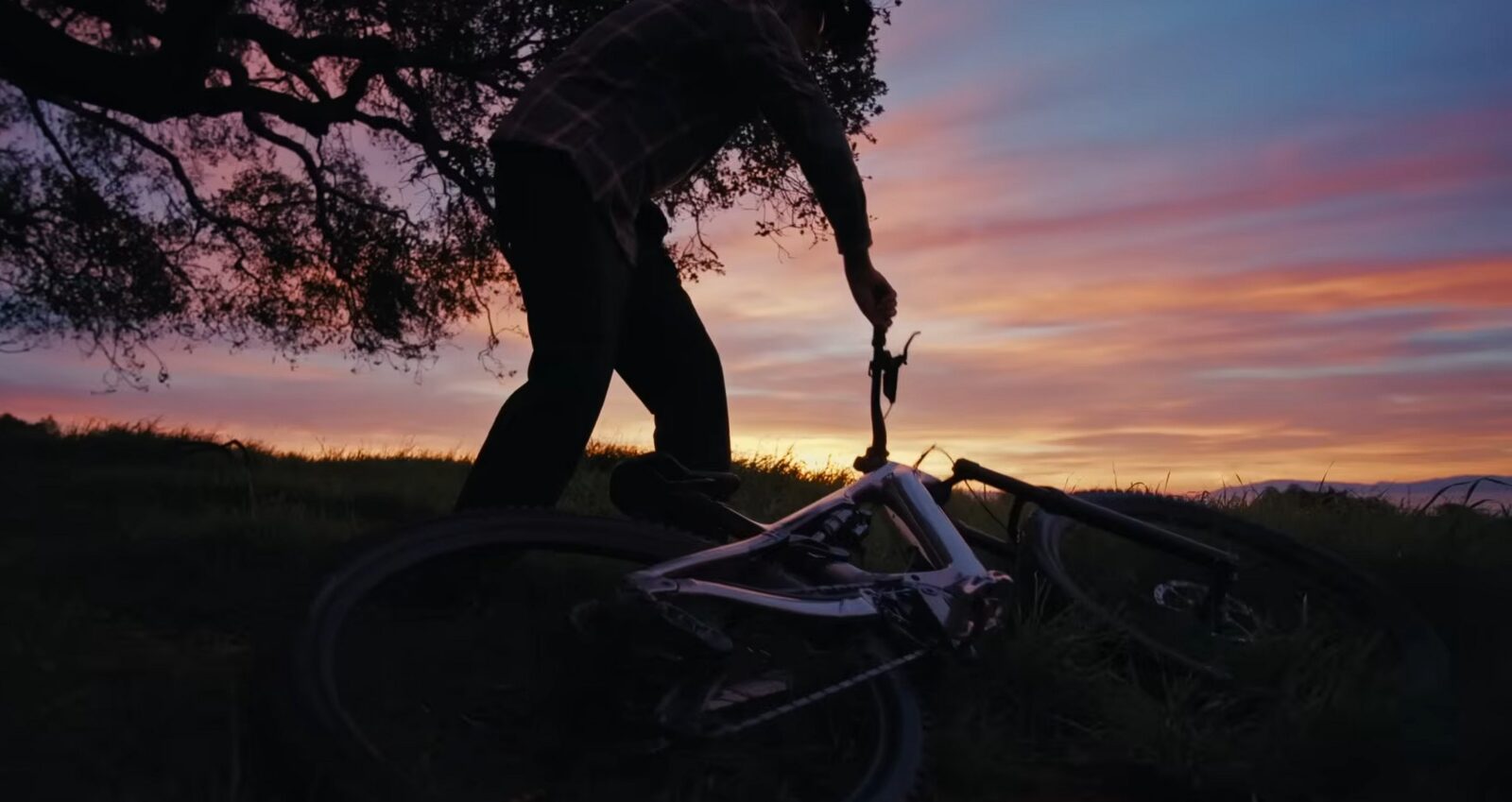 Ten elektryczny rower górski ma wstrząsnąć rynkiem eMTB w Europie