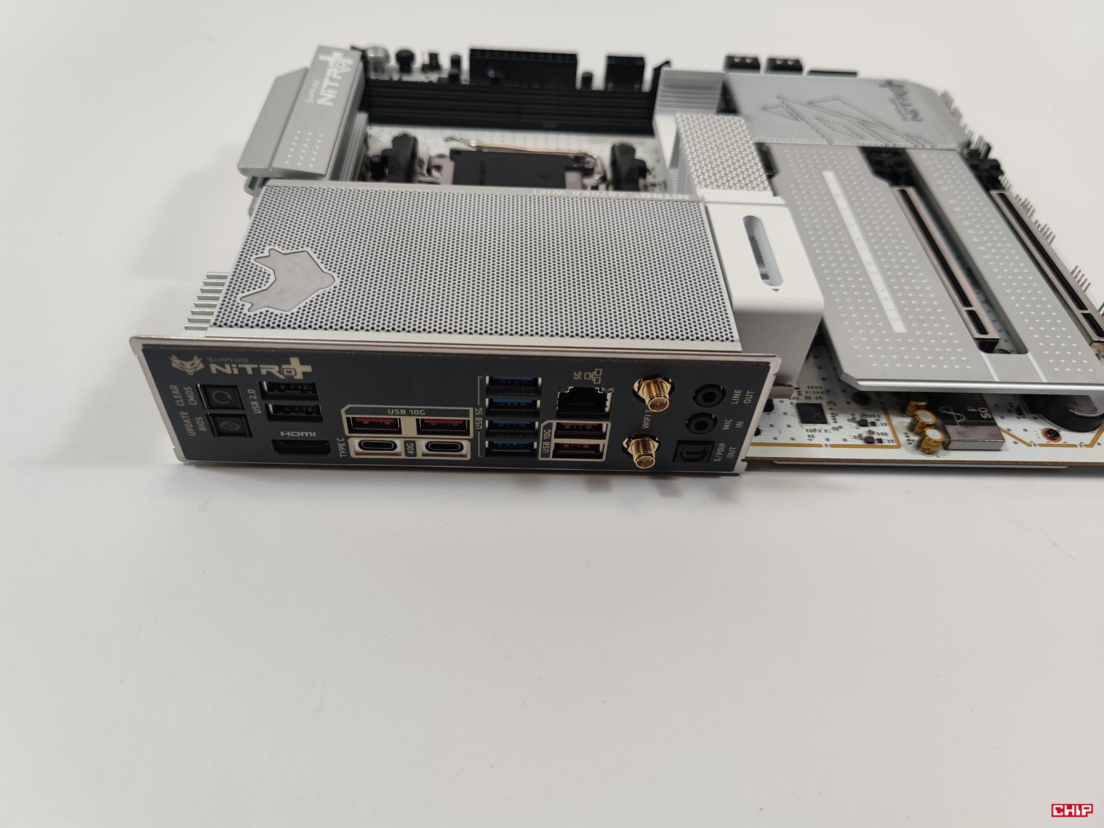 test Sapphire Nitro+ X870EA PhantomLink Polar Edition, recenzja Sapphire Nitro+ X870EA PhantomLink Polar Edition, opinia Sapphire Nitro+ X870EA PhantomLink Polar Edition