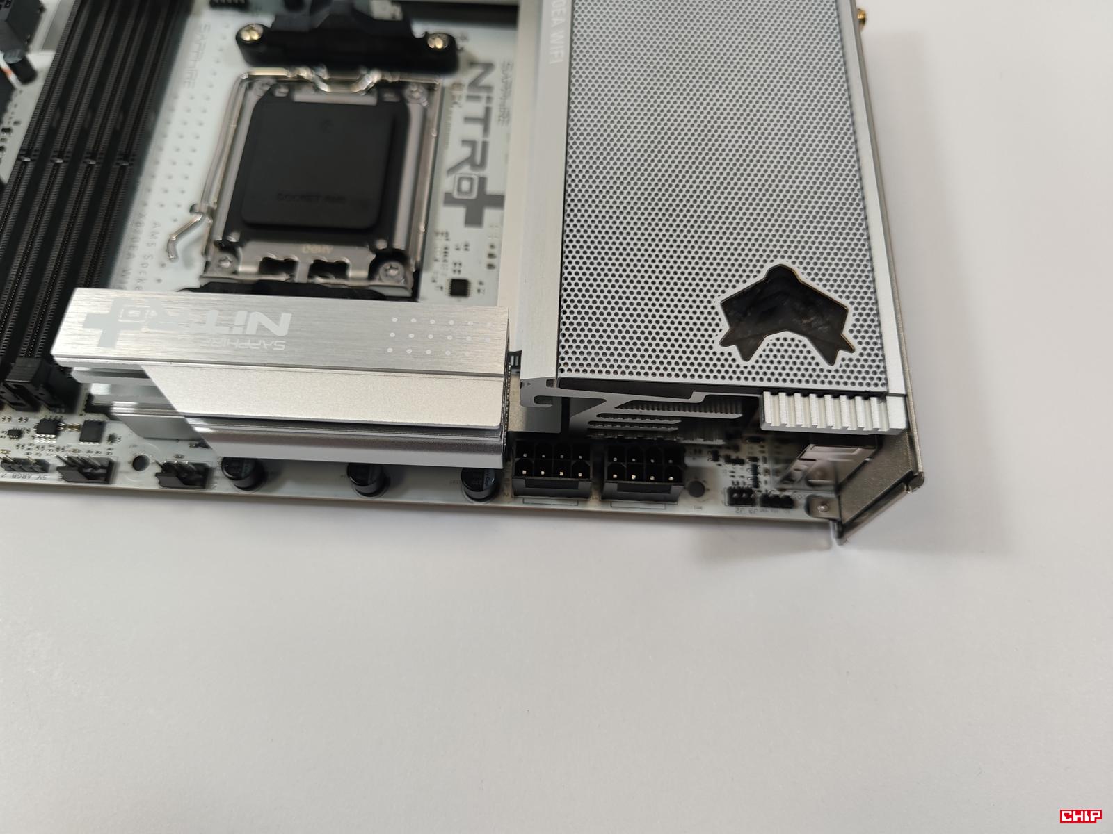 test Sapphire Nitro+ X870EA PhantomLink Polar Edition, recenzja Sapphire Nitro+ X870EA PhantomLink Polar Edition, opinia Sapphire Nitro+ X870EA PhantomLink Polar Edition
