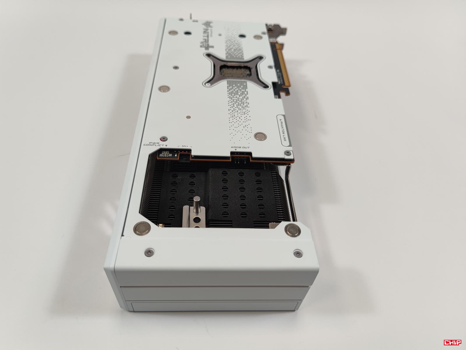 test Sapphire Radeon RX 9070 XT NITRO+ OC PhantomLink Polar Edition, recenzja Sapphire Radeon RX 9070 XT NITRO+ OC PhantomLink Polar Edition, opinia Sapphire Radeon RX 9070 XT NITRO+ OC PhantomLink Polar Edition