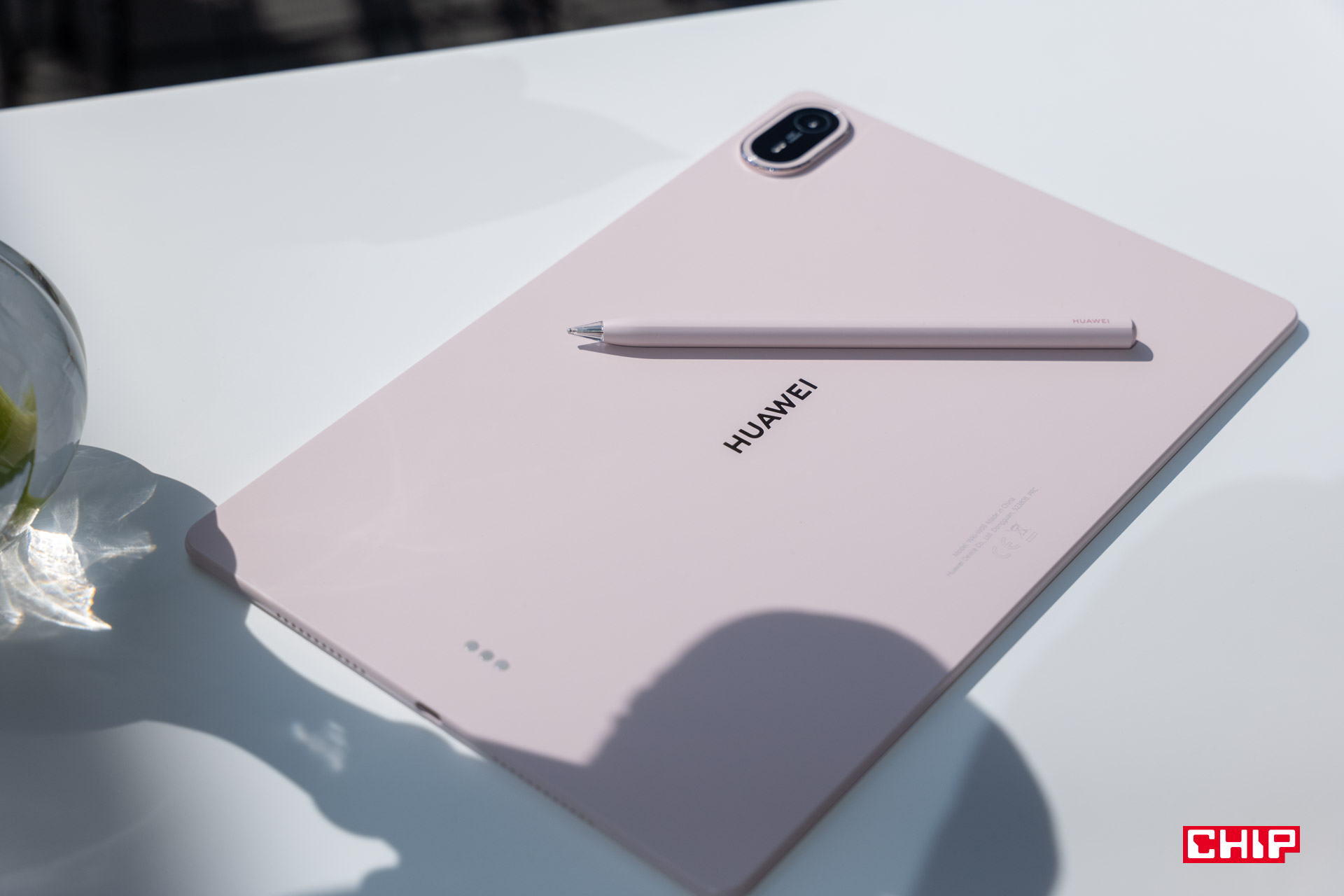 Huawei nie składa broni. Nowe tablety MatePad to smukłość i kolory w ciekawych aranżacjach