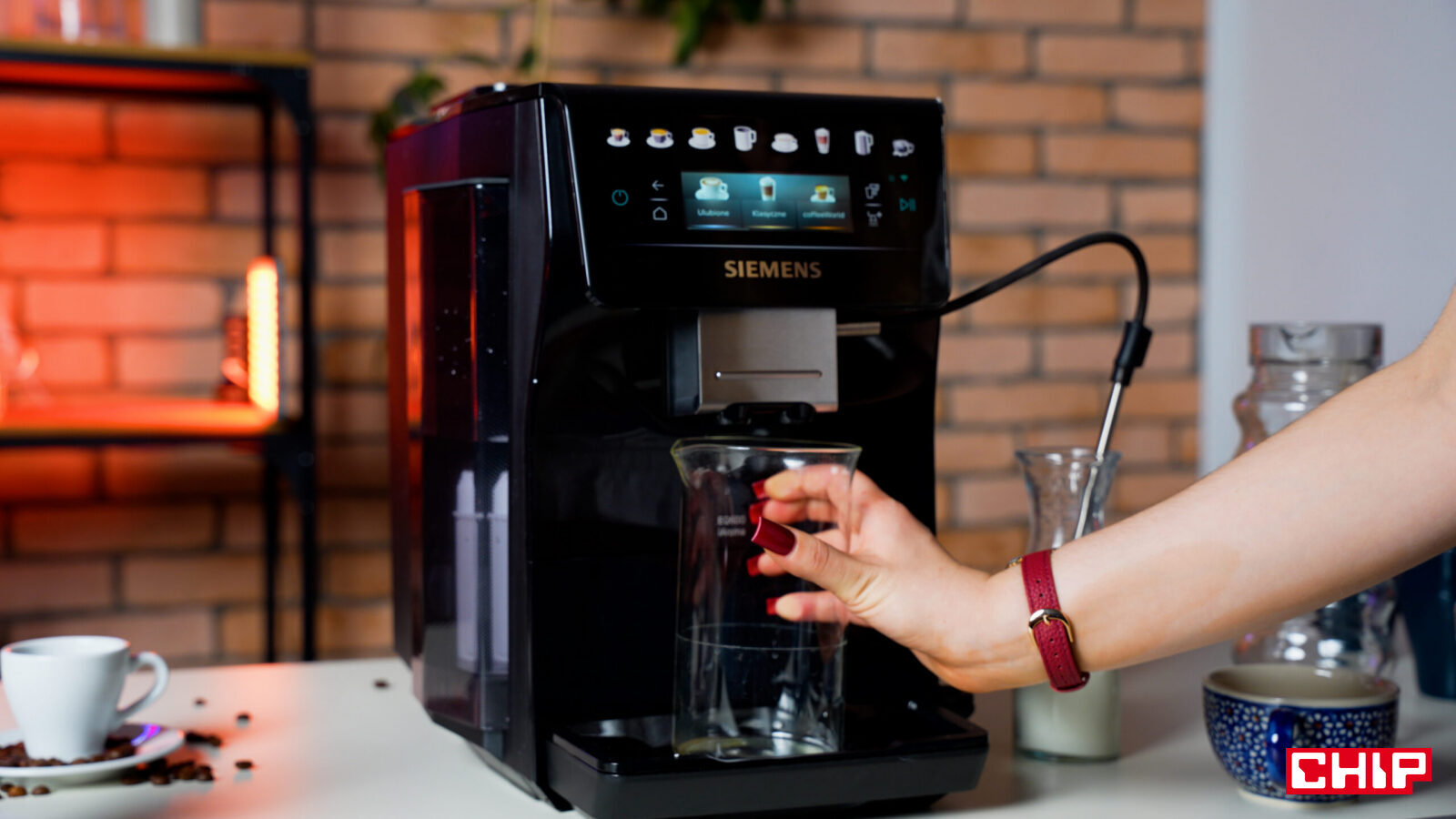 Siemens EQ500 czy EQ600? Dwa ekspresy, dwa sposoby na dobrą kawę