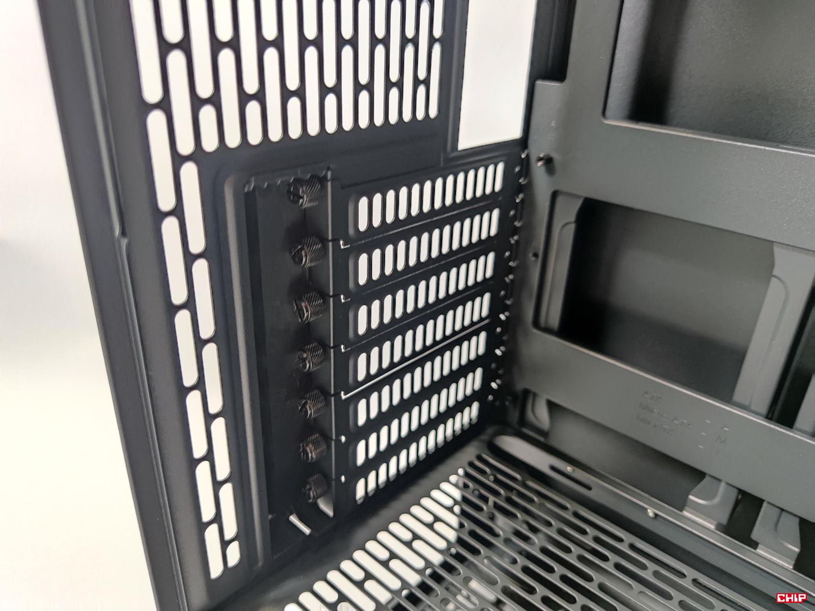 test Fractal Design Summit Blackout TG Light Tint, recenzja Fractal Design Summit Blackout TG Light Tint, opinia Fractal Design Summit Blackout TG Light Tint
