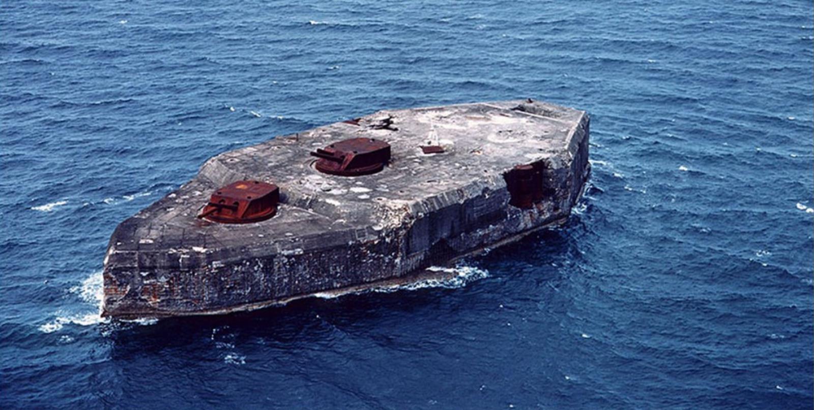 Niezniszczalna twierdza postnuklearna. Chiny budują pływający bunkier, jakiego świat jeszcze nie widział