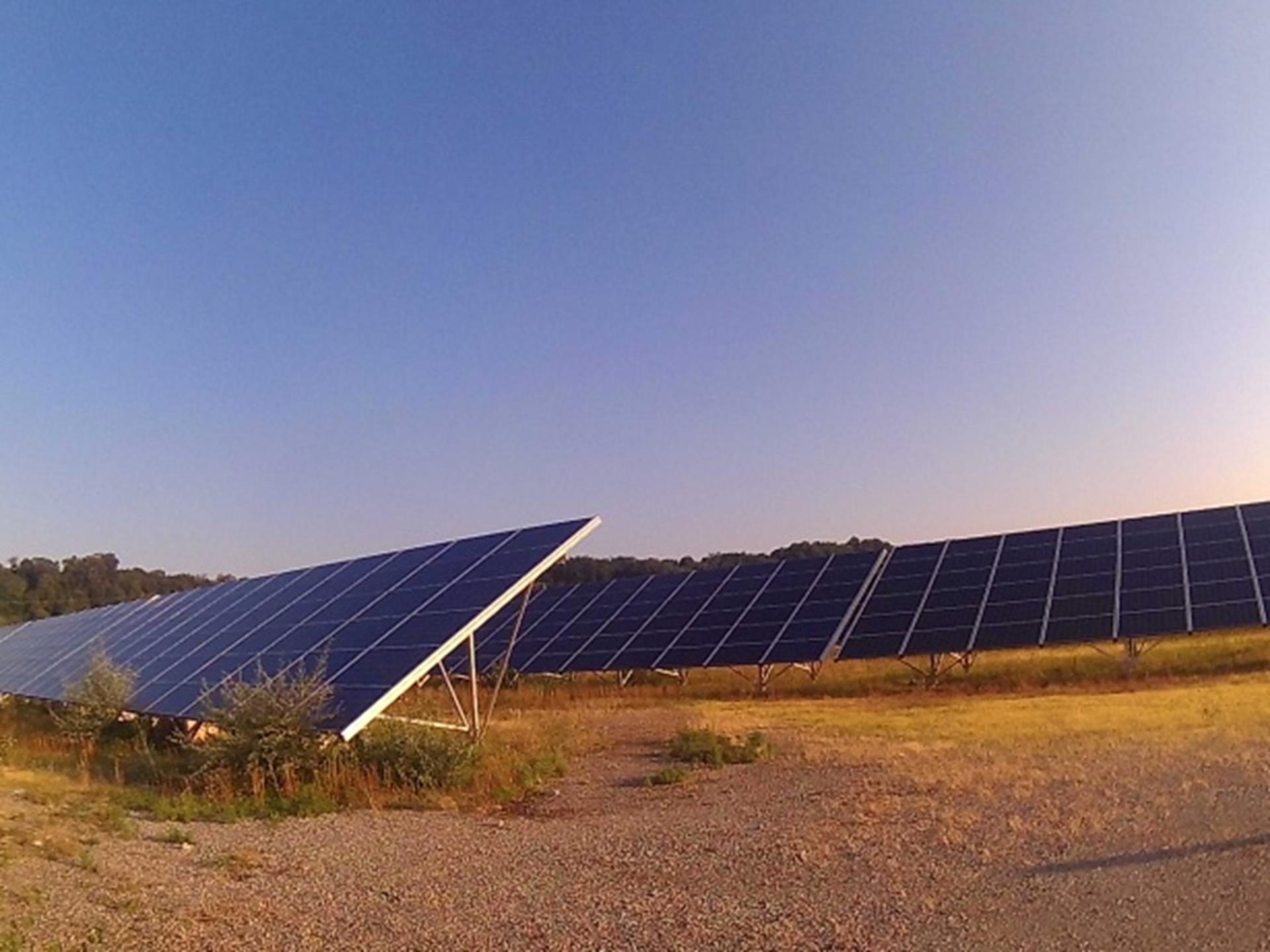Chiny zaskoczyły cały świat swoją elektrownią słoneczną