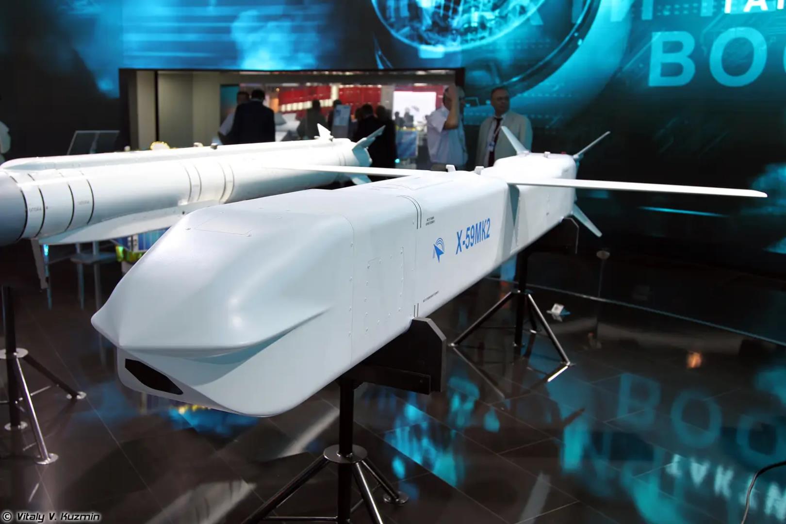 O włos o tragedii w sercu stolicy. Co wiadomo o tym nowym “niewidzialnym niszczycielu” Rosjan?