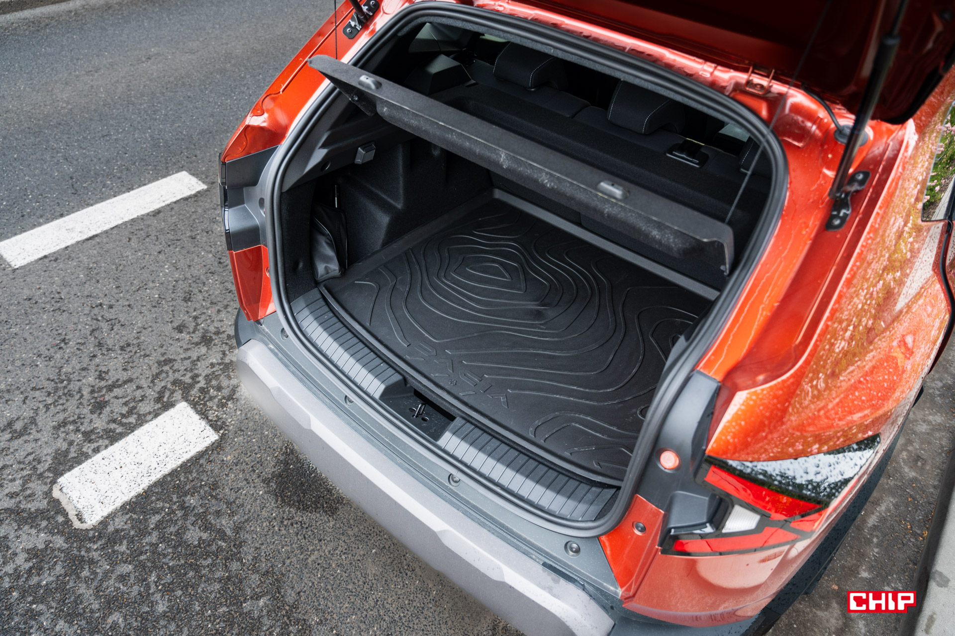 Nowy niezbędny element wyposażenia samochodu? Nie daj wcisnąć sobie kitu, bo zapłaczesz